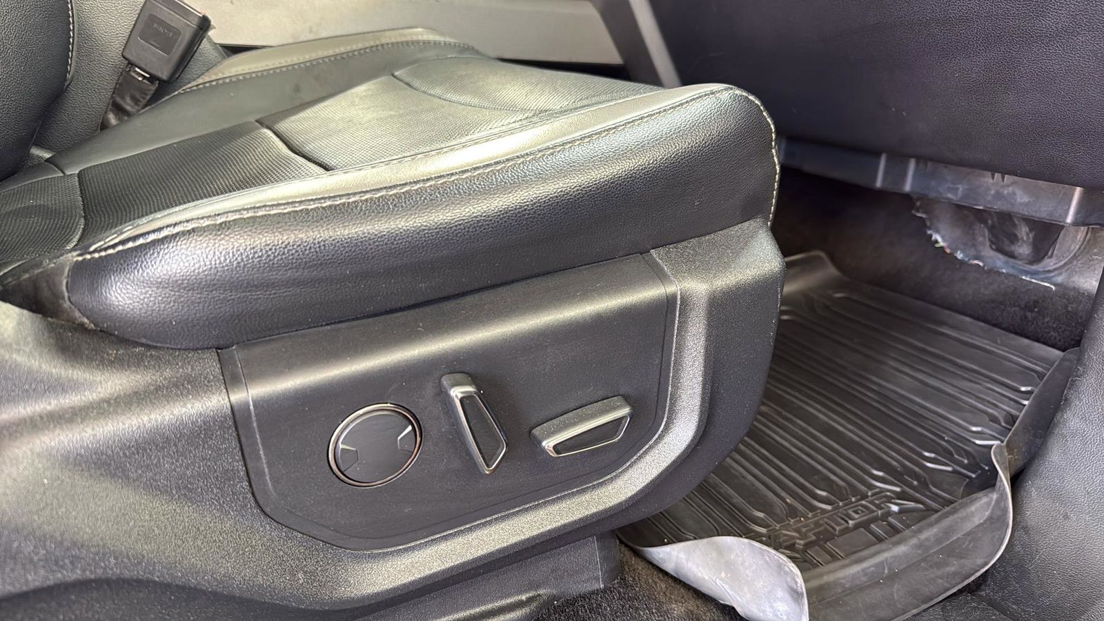 Used Car 2018 Ford F-150  Raptor For Sale Under $35,000 In Austin, Texas