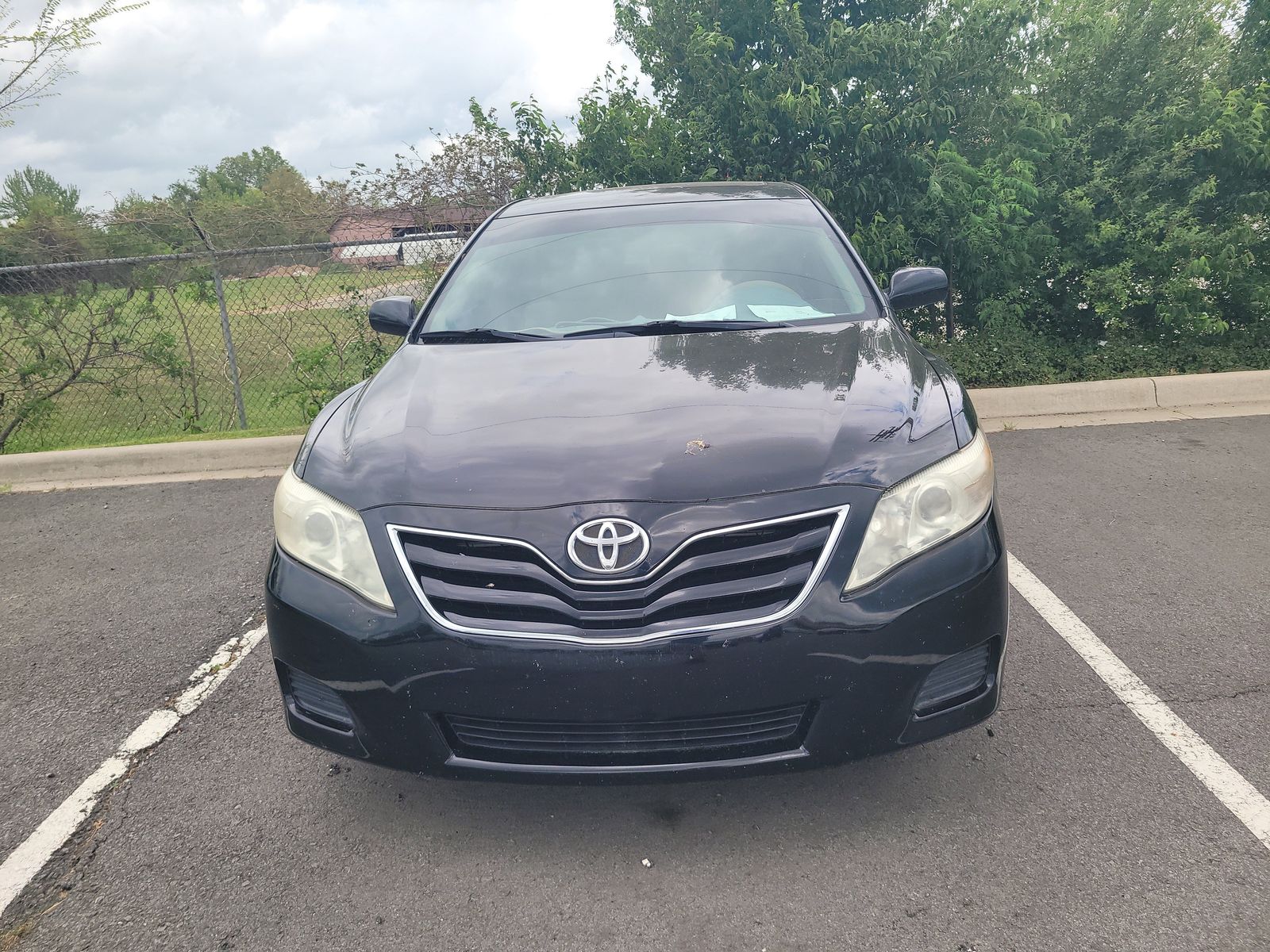 View vehicle photo 2