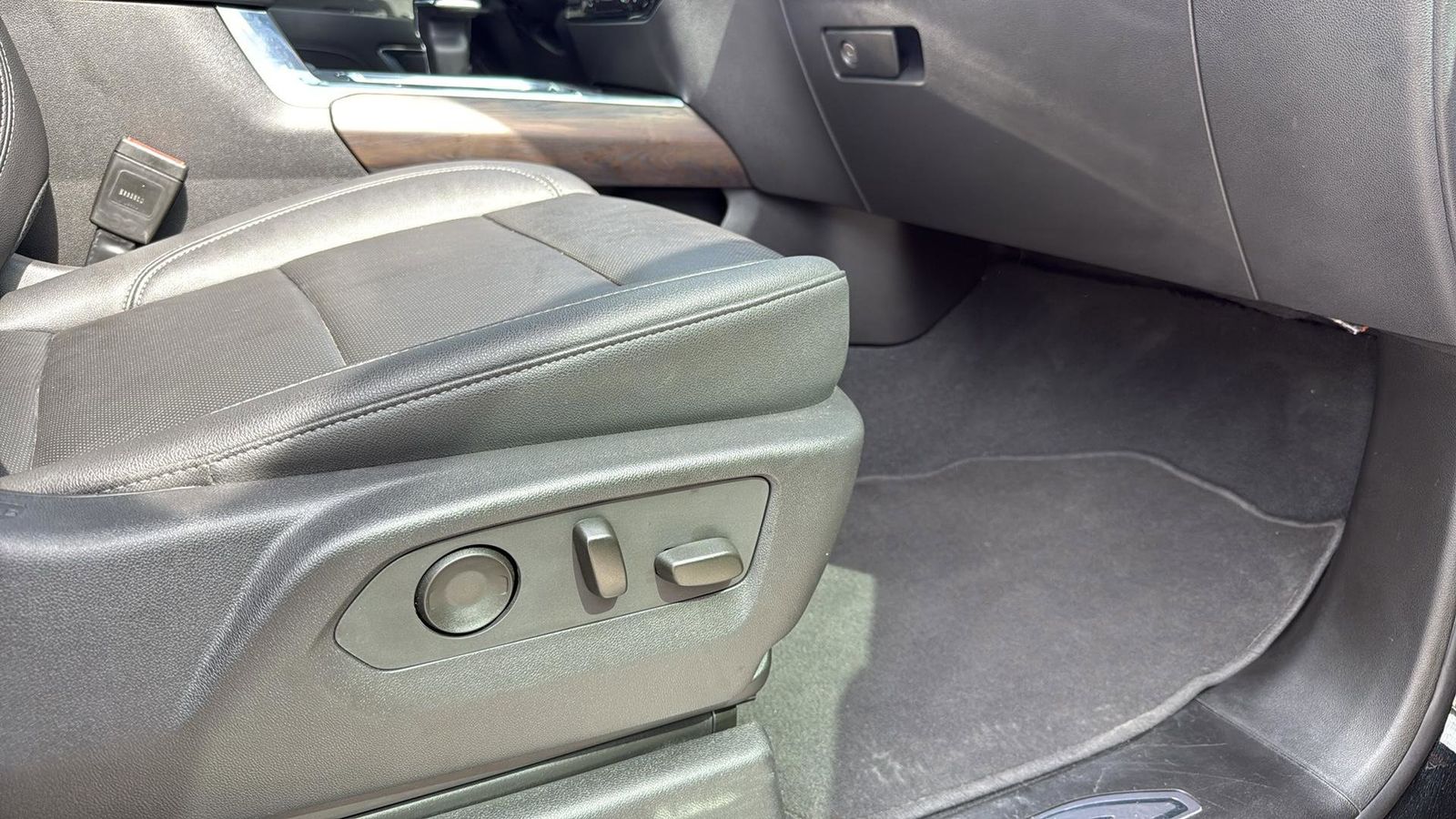 Used Car 2023 Gmc Sierra 1500  Slt For Sale Under $50,000 In Austin, Texas