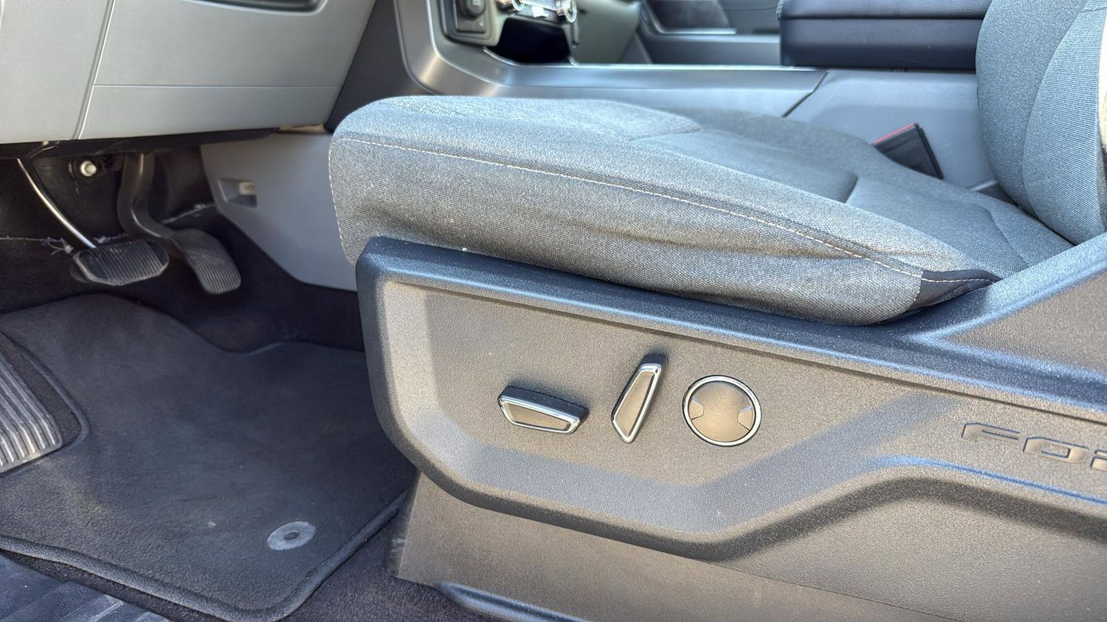 Used Car 2021 Ford F-150  Xlt For Sale Under $40,000 In Austin, Texas