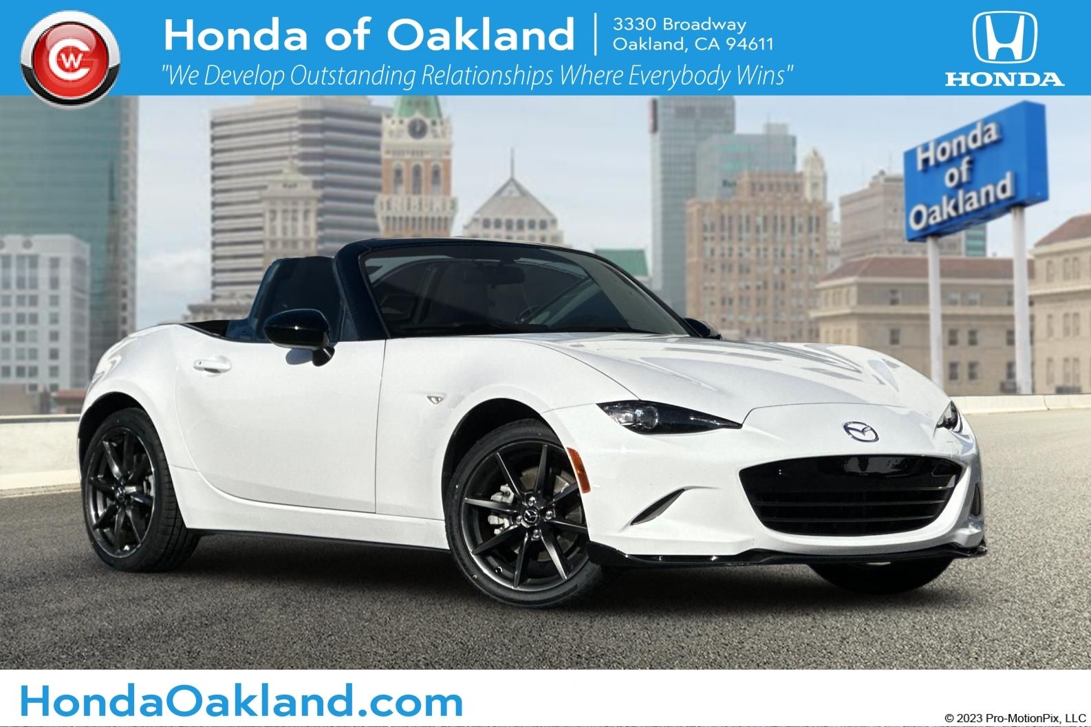 Arctic White 2016 Mazda MX-5 Miata Club Convertible Convertible Rear-Wheel Drive 6-Speed Manual