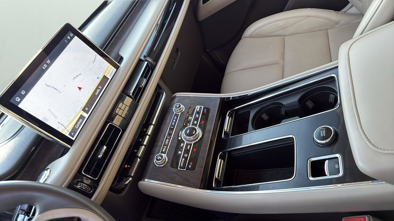 Used Car 2023 Lincoln Aviator  Reserve For Sale Under $50,000 In Austin, Texas