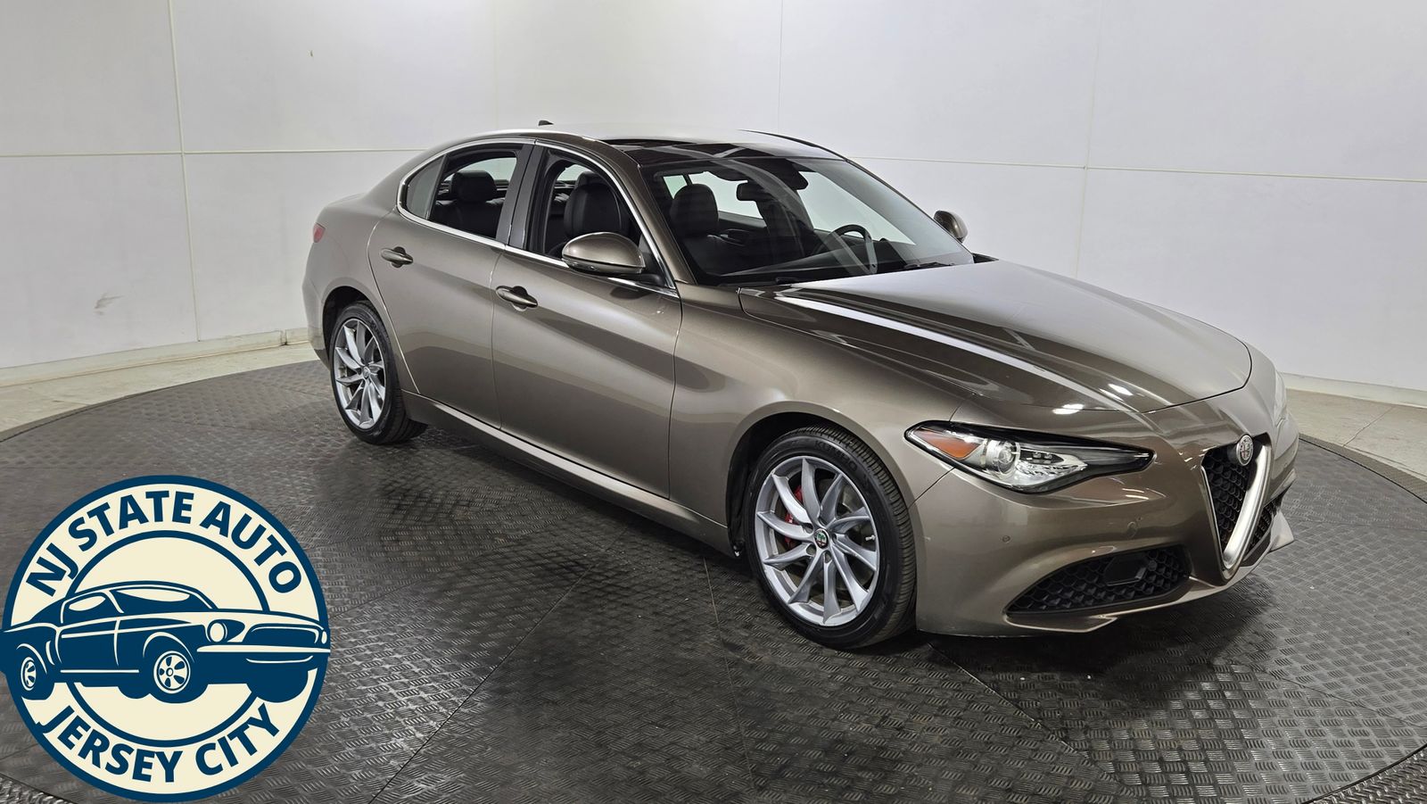 2019 Alfa Romeo Giulia AWD