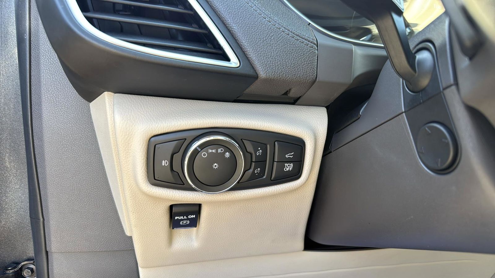 Used Car 2020 Lincoln Nautilus  Reserve For Sale Under $20,000 In Austin, Texas