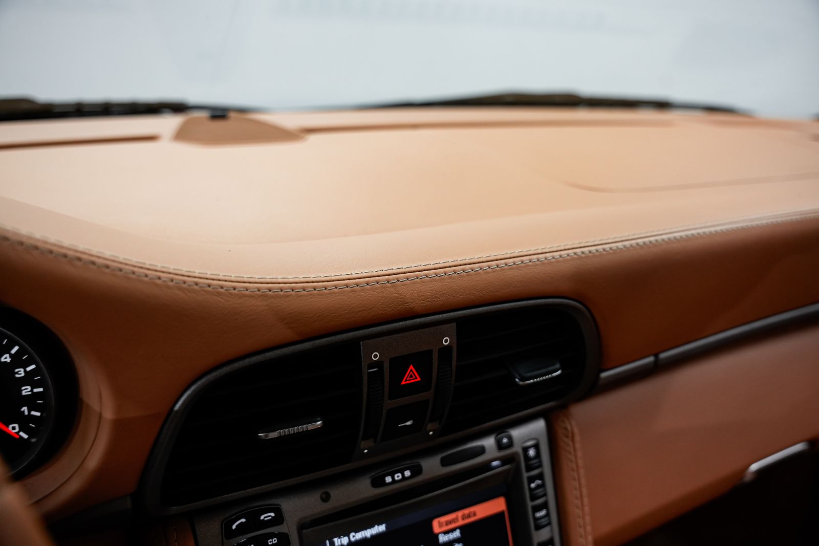 2005 Porsche 911 Carrera — photo 12