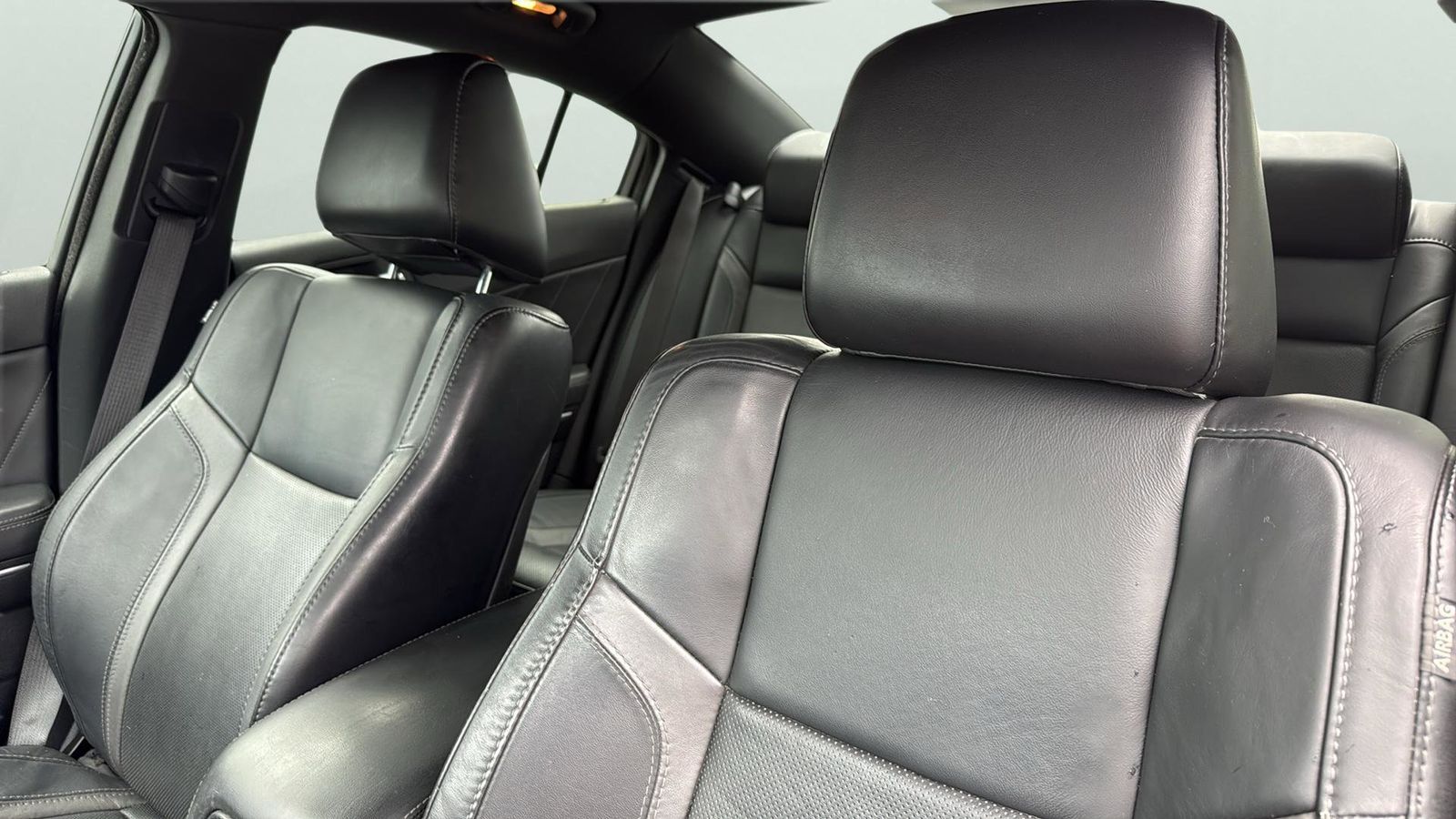 Used Car 2015 Dodge Charger  Sxt For Sale Under $15,000 In Austin, Texas