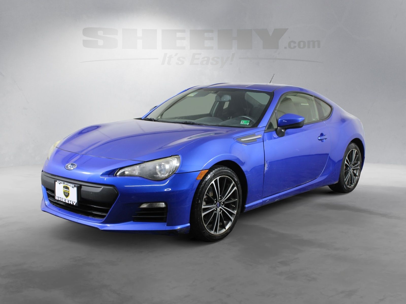 Used 2013 Blue Subaru Premium image 7