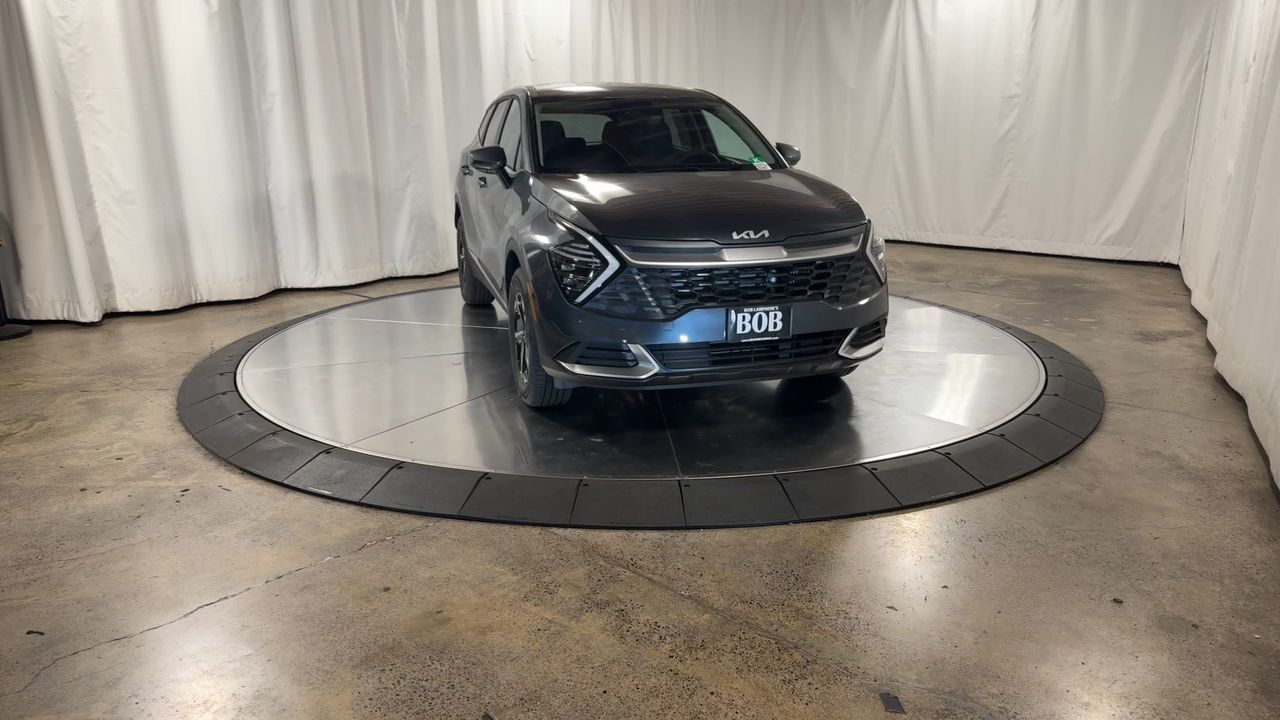 2024 Kia Sportage Hybrid LX photo 4