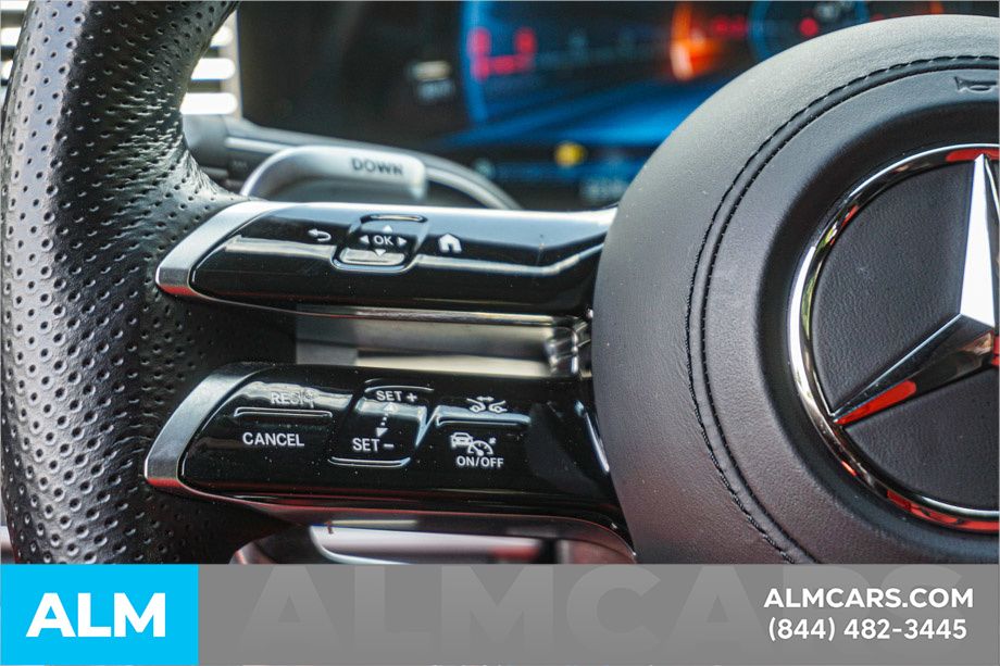 Used 2024 White Mercedes-Benz GLE 53 AMG® image 29