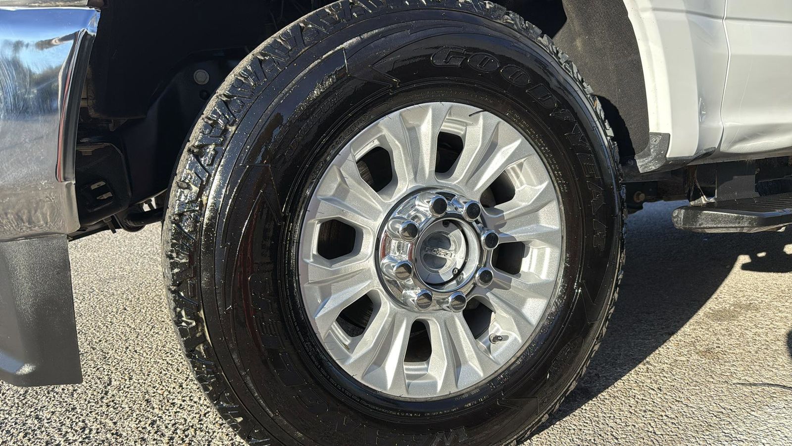 Used Car 2022 Ford F-250sd  Xlt For Sale Under $35,000 In Austin, Texas