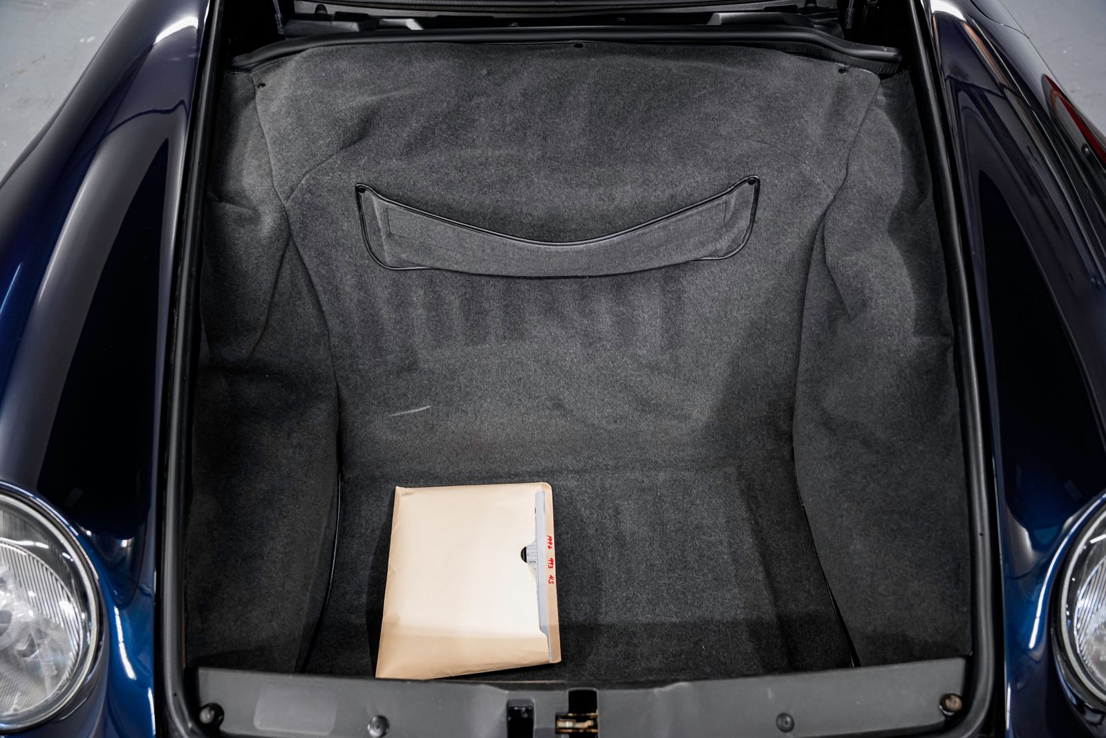1996 Porsche 911 Carrera 4S — photo 41