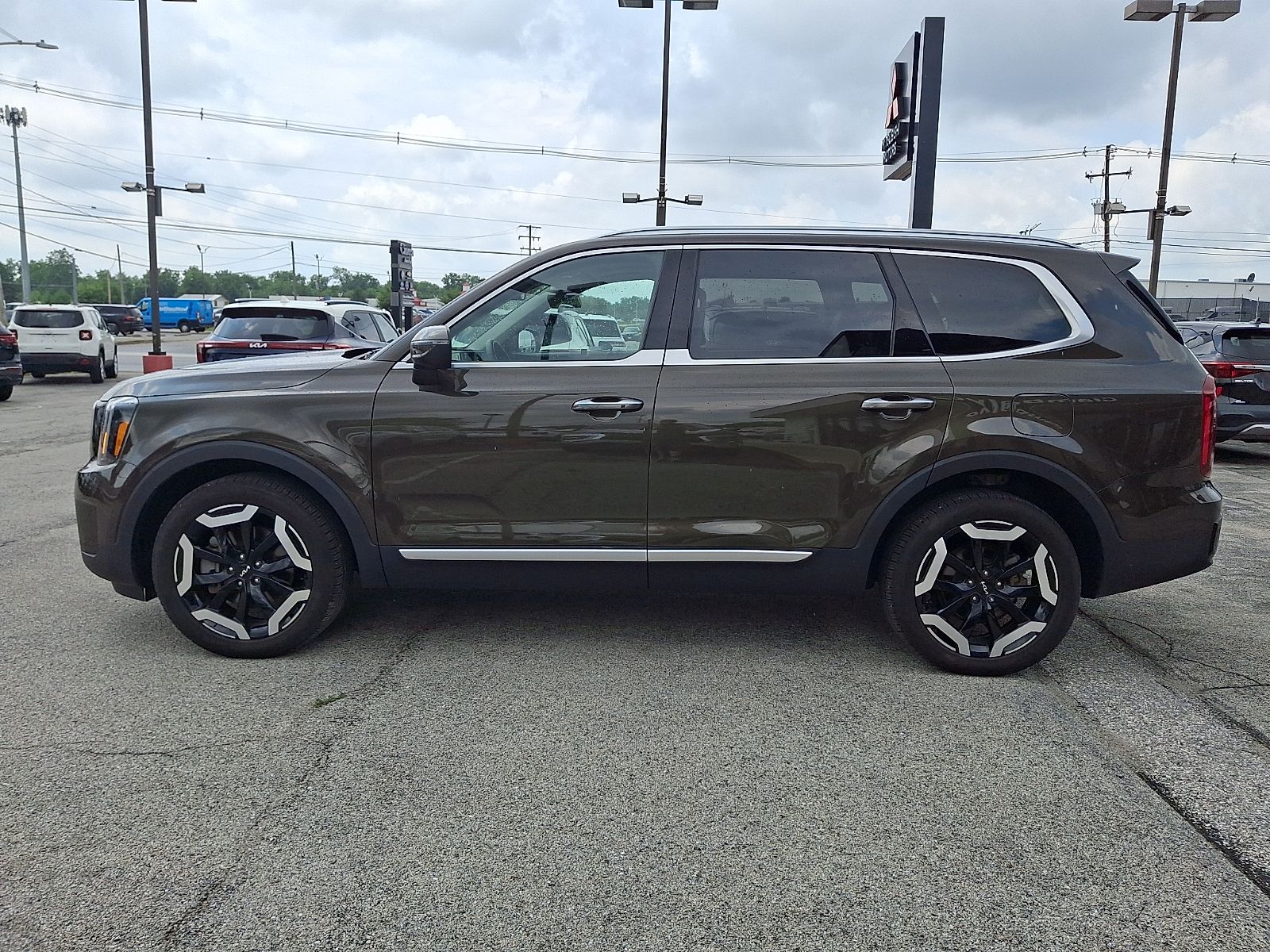 Used 2024 Kia Telluride SUV