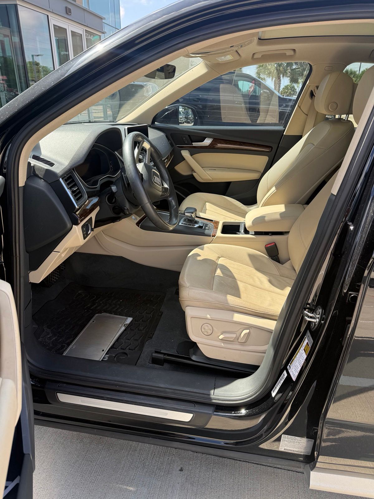 car-gallery-2