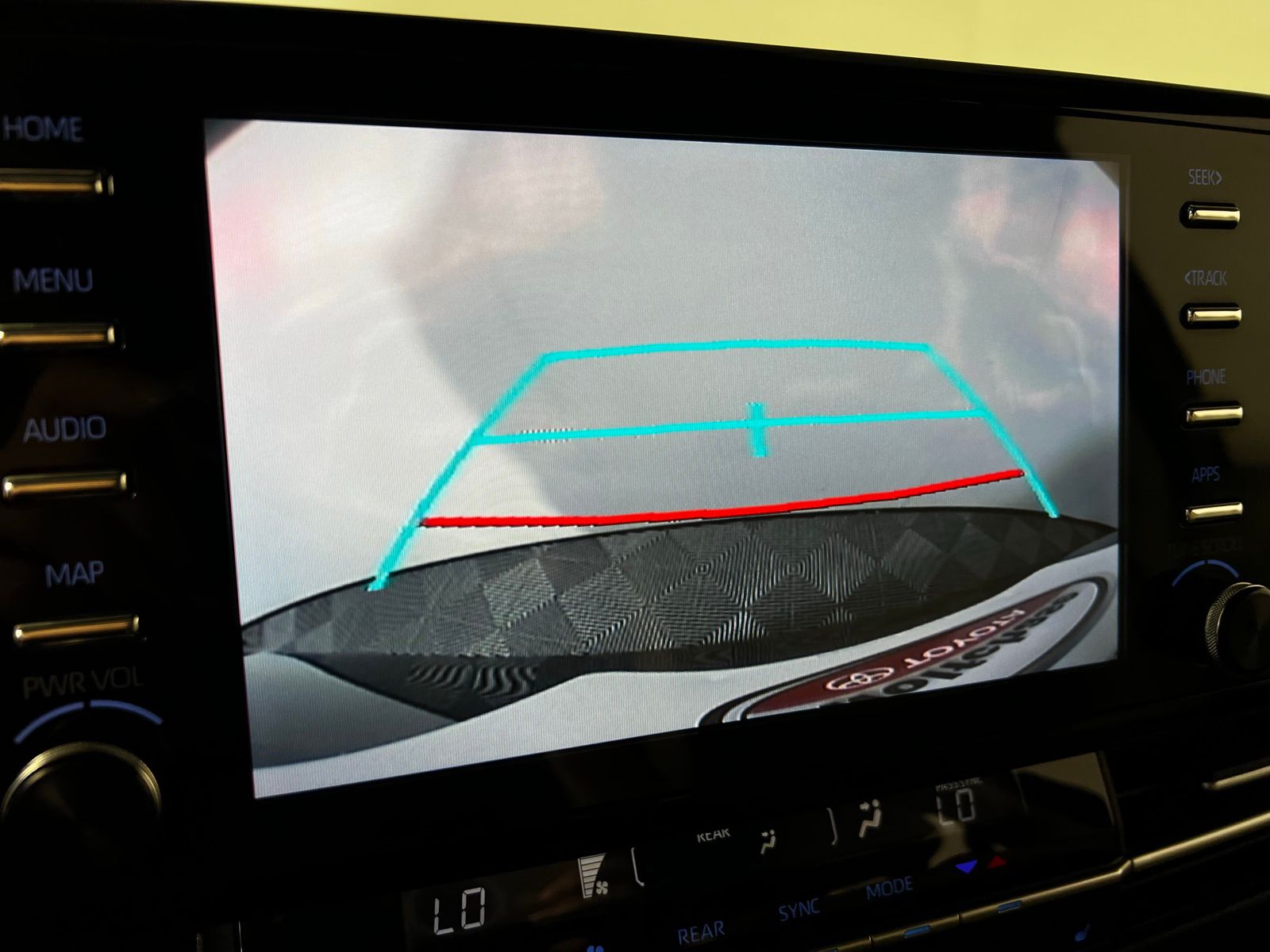 Thumbnail: 2024 Toyota Sienna - 19