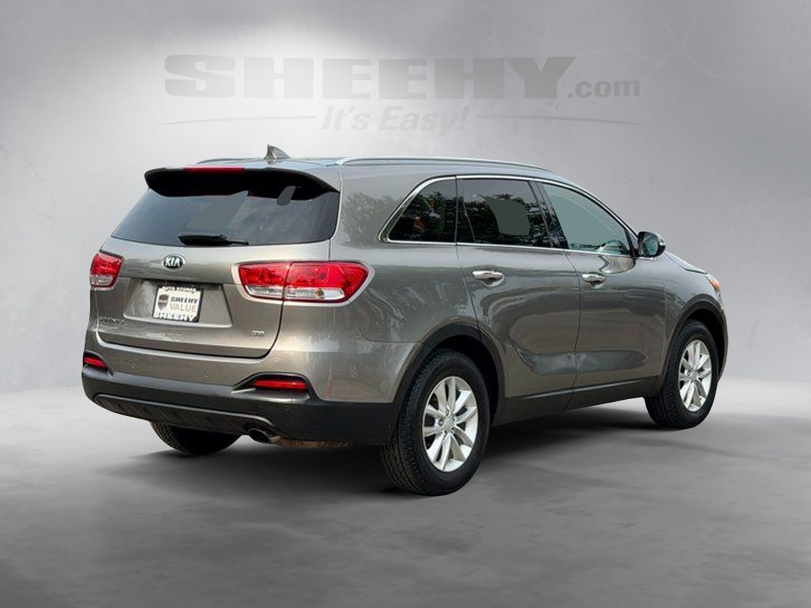 Used 2017 Titanium Silver Kia LX image 15