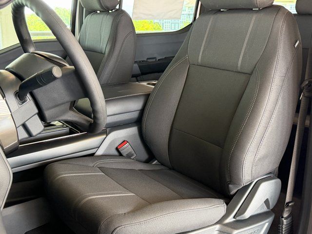 New 2026 Oxford White Ford STX image 21
