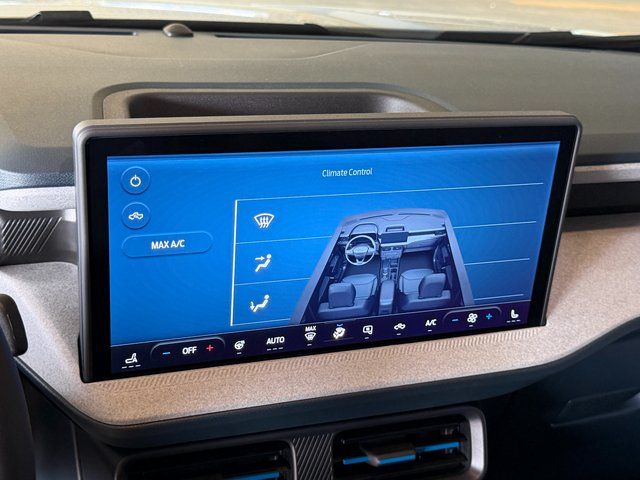 New 2025 Azure Gray Metallic Tri-Coat Ford XLT image 25