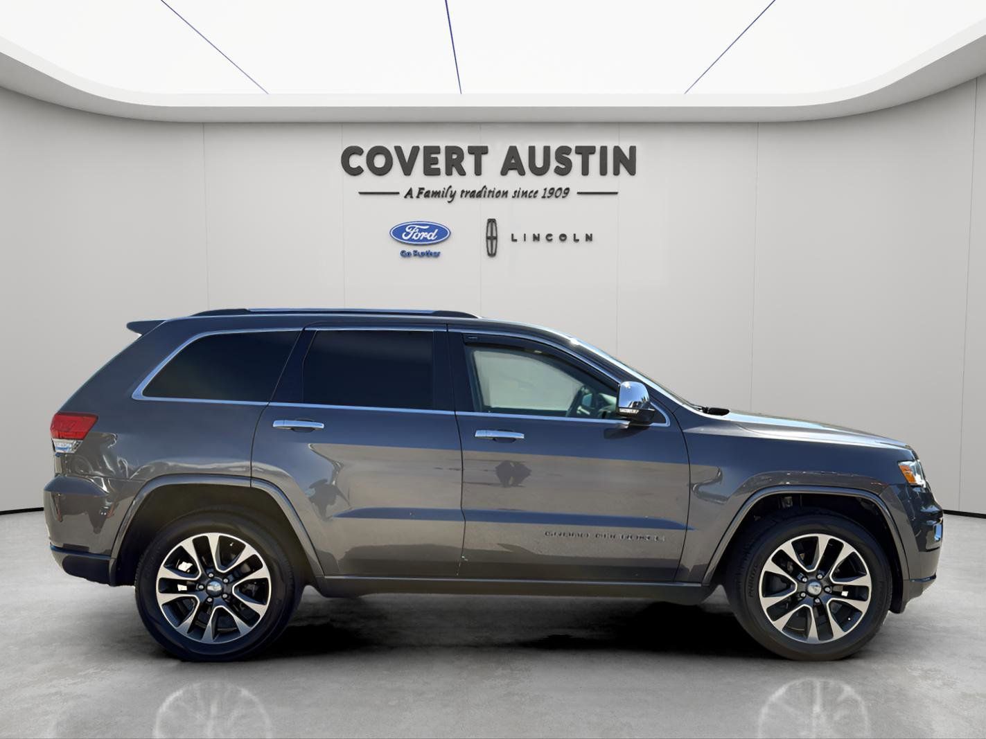 Used Car 2018 Jeep Grand Cherokee  Overland For Sale Under $25,000 In Austin, Texas