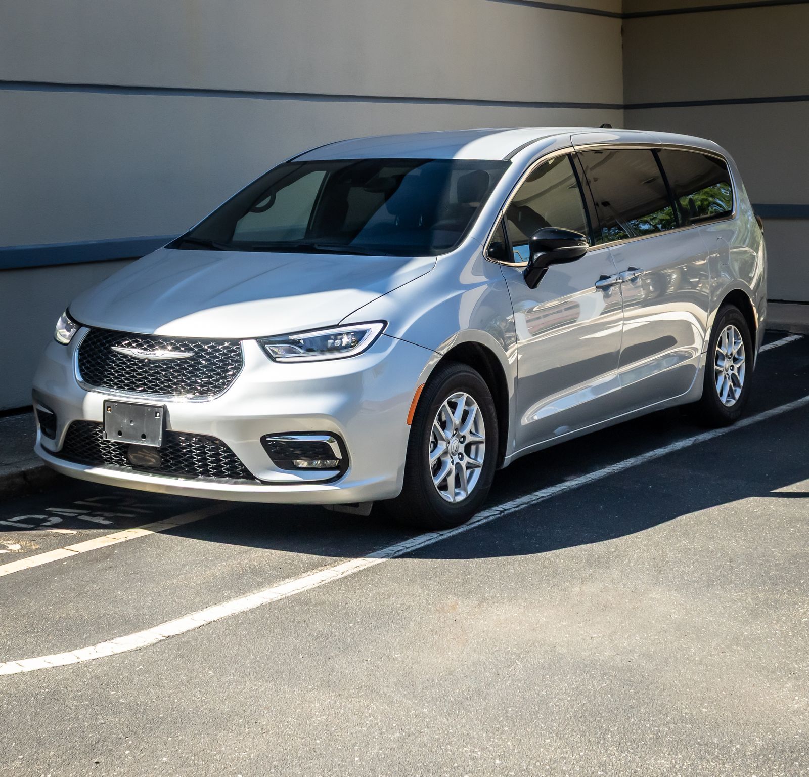 2026 Chrysler Pacifica Select FWD