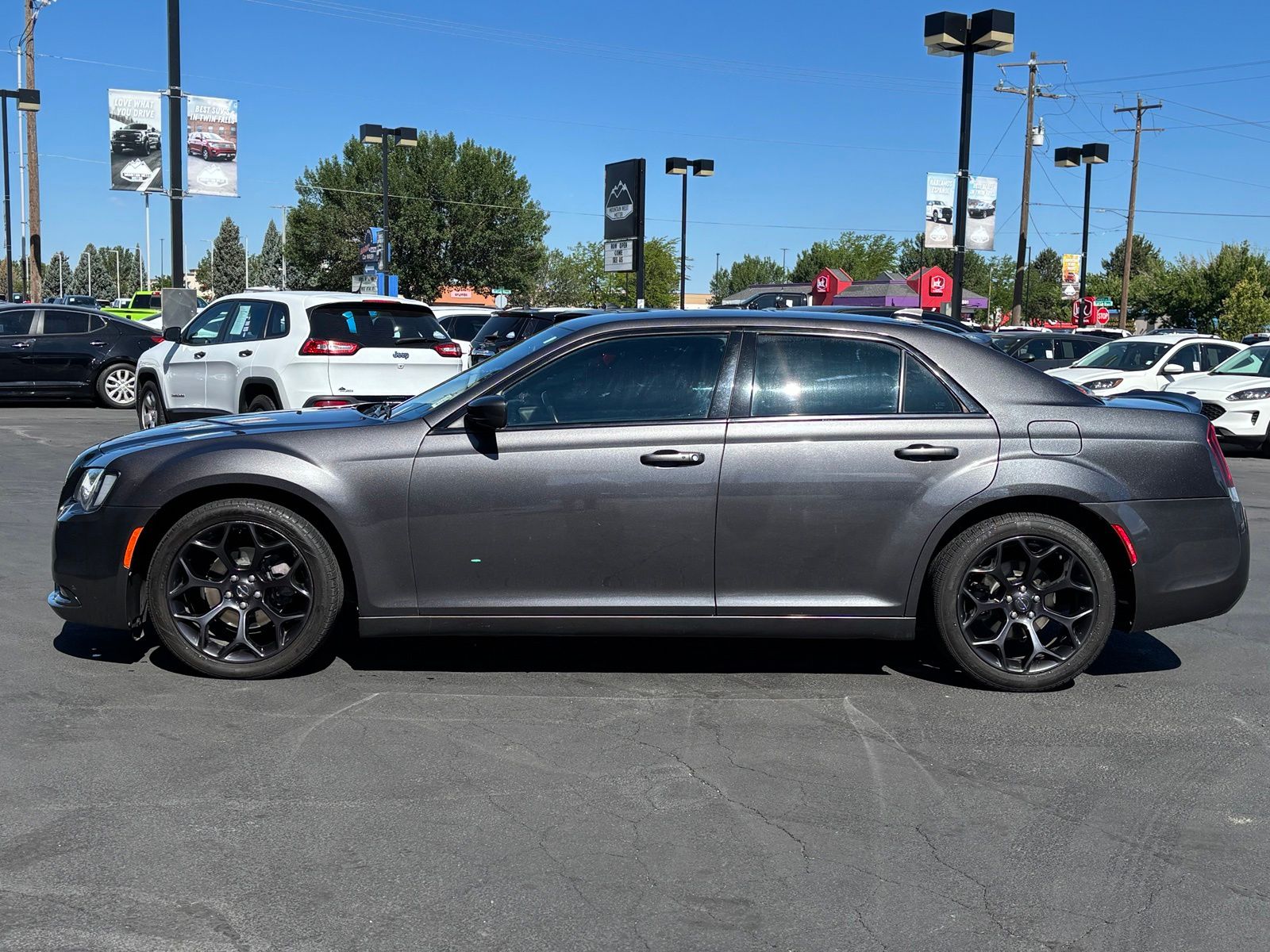 Used 2019 Chrysler 300 Sedan