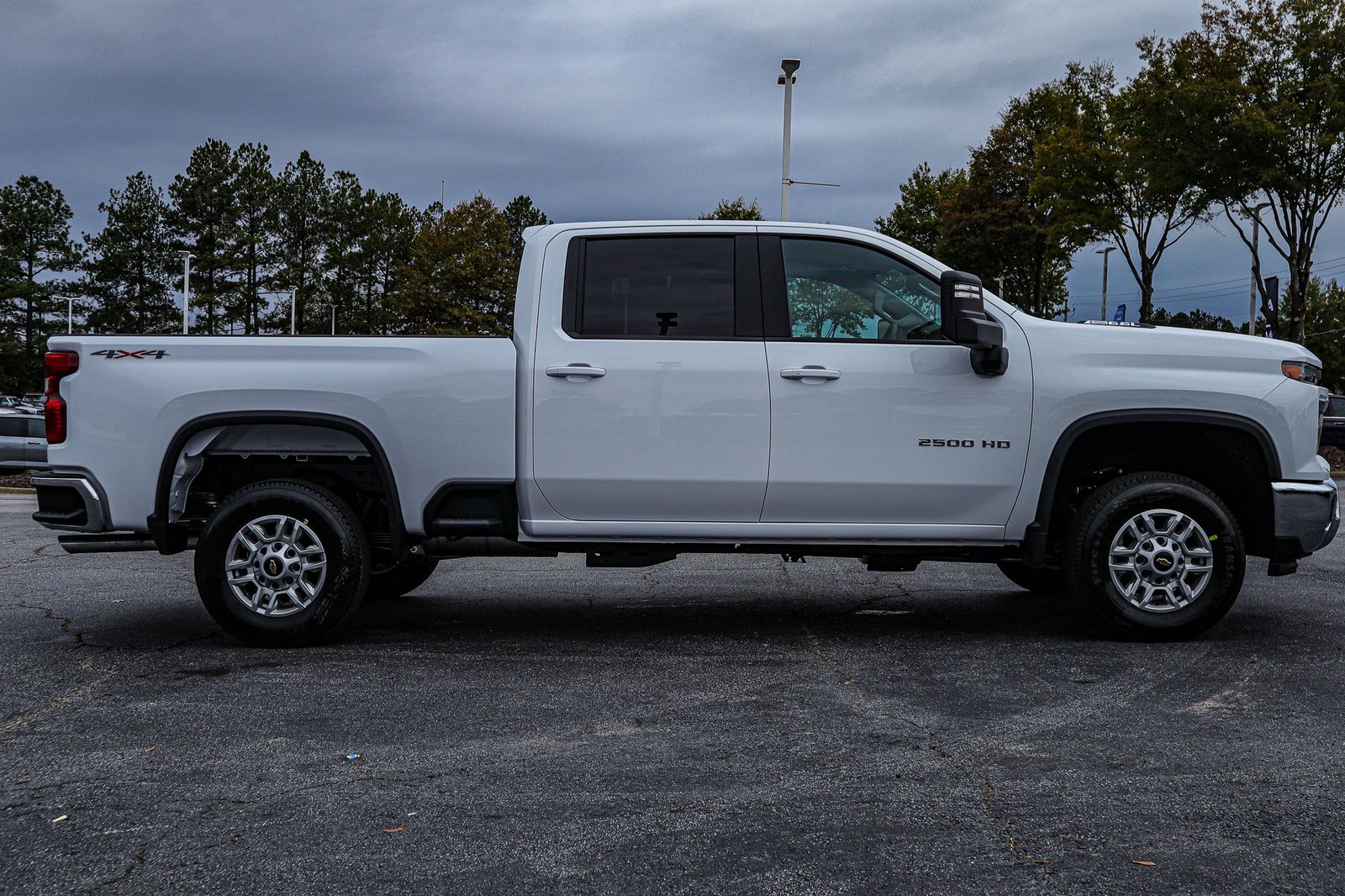 2025 Chevrolet Silverado 2500HD LT 11