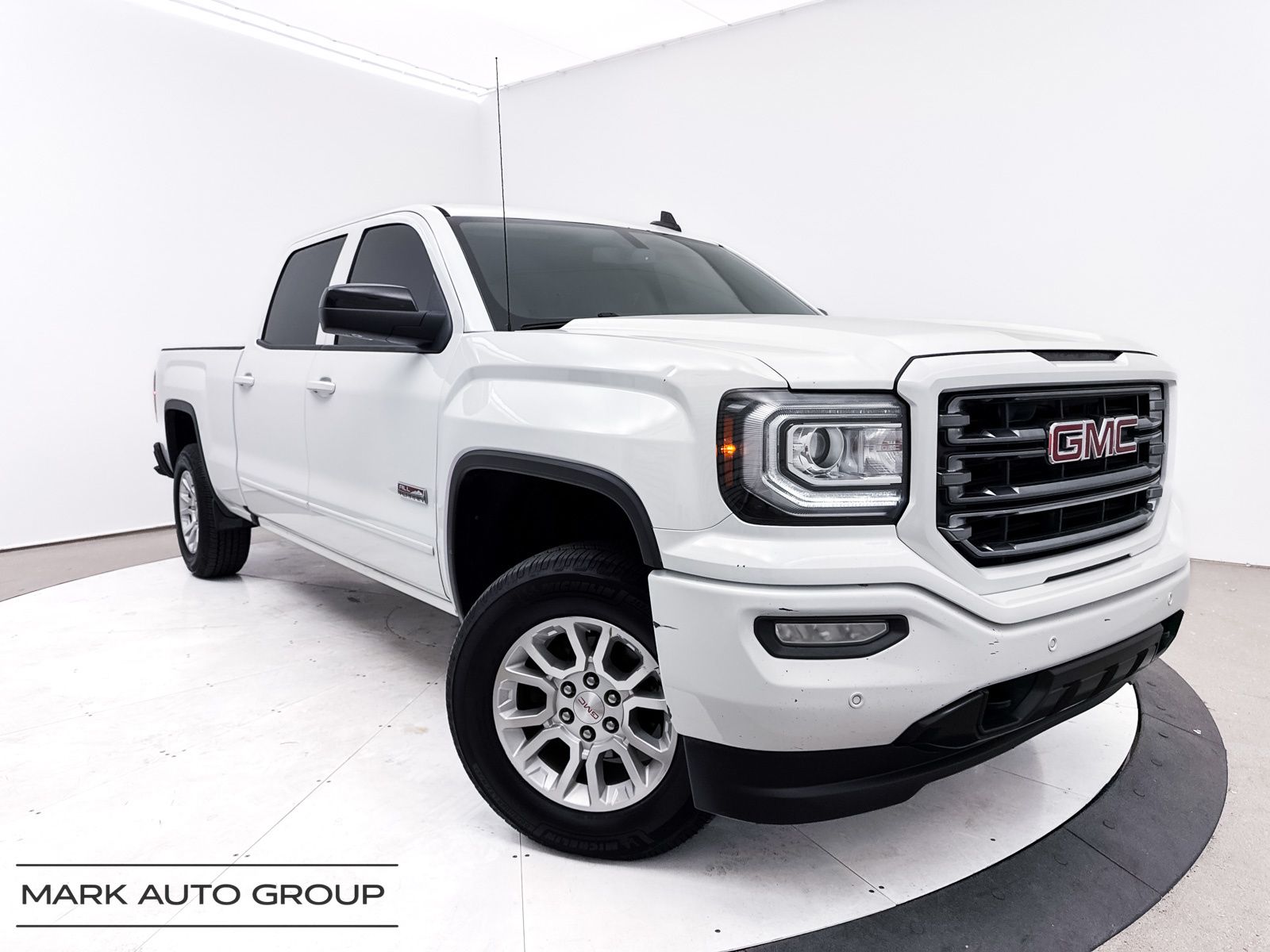2017 GMC Sierra 1500 SLT