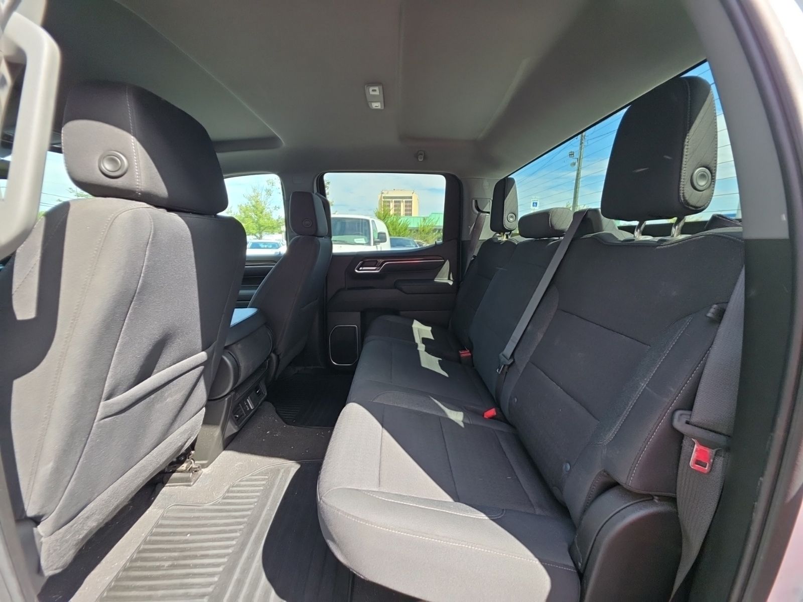 Used 2023 White Chevrolet LT image 7