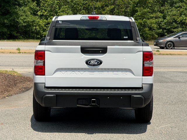 New 2025 White Ford XLT image 5