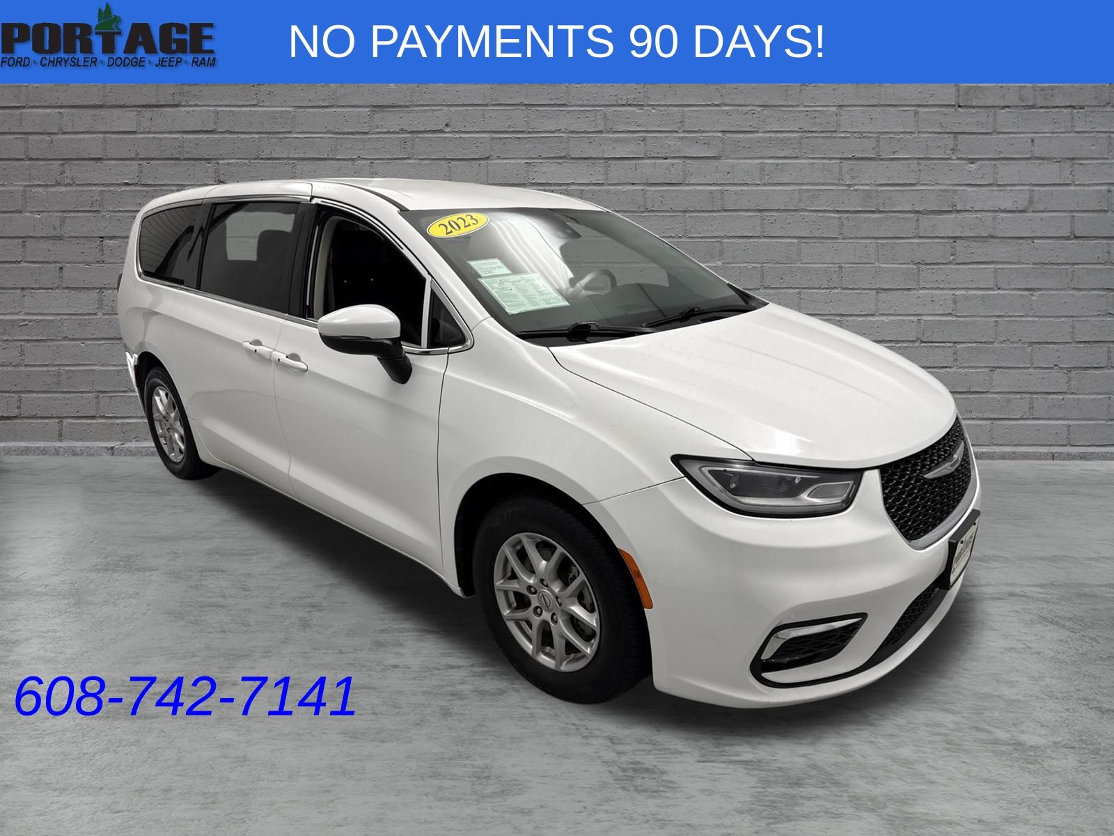 2023 Chrysler Pacifica Touring L
