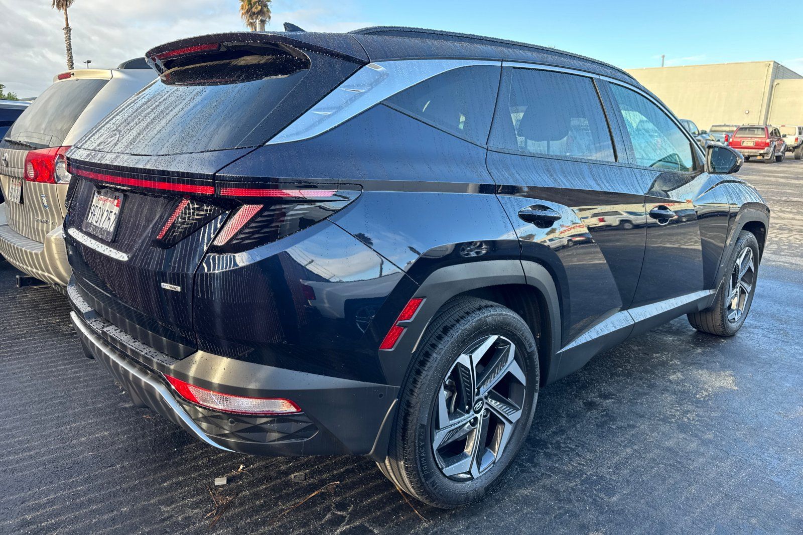 View vehicle photo 5