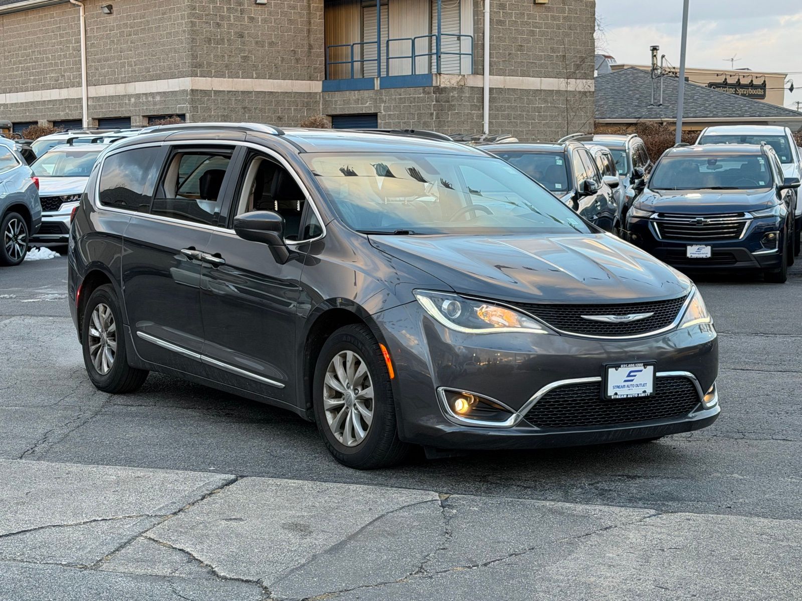 2019 Chrysler Pacifica Touring L FWD