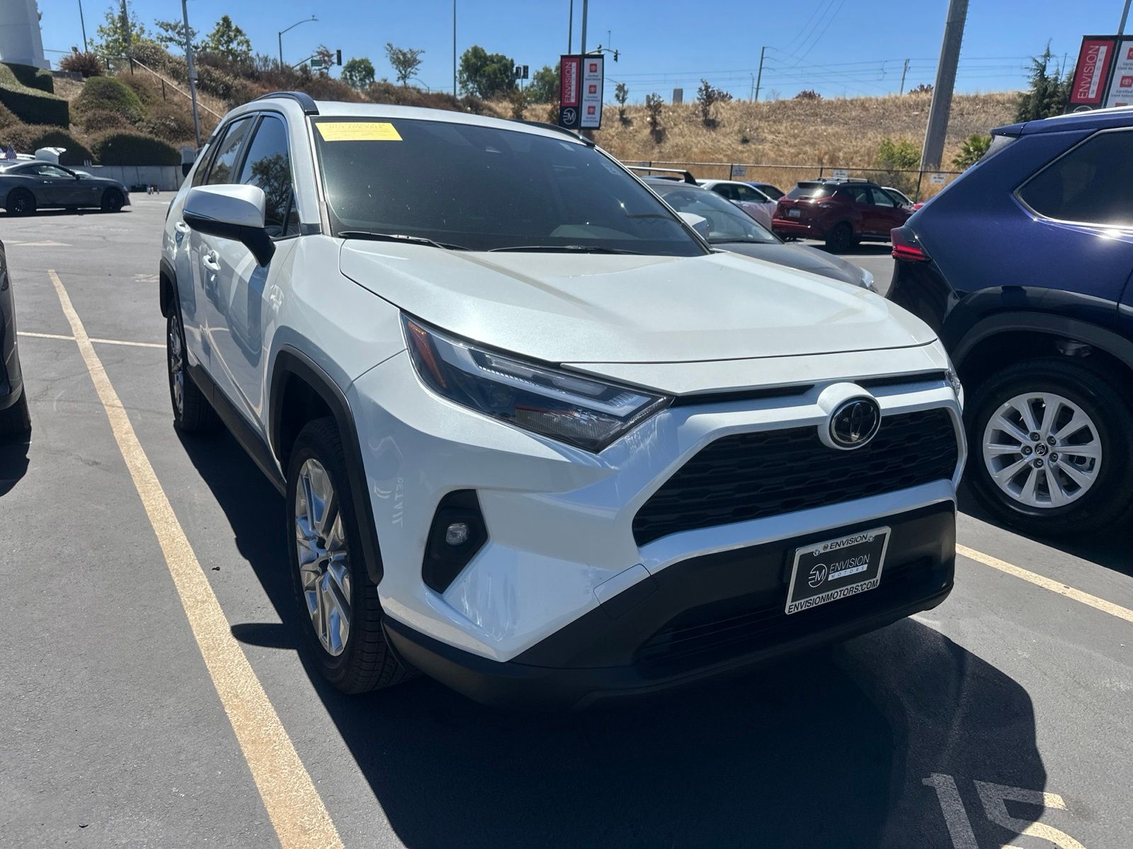 Pearl 2025 Toyota RAV4 SUV / Crossover All-Wheel Drive 8-Speed Automatic