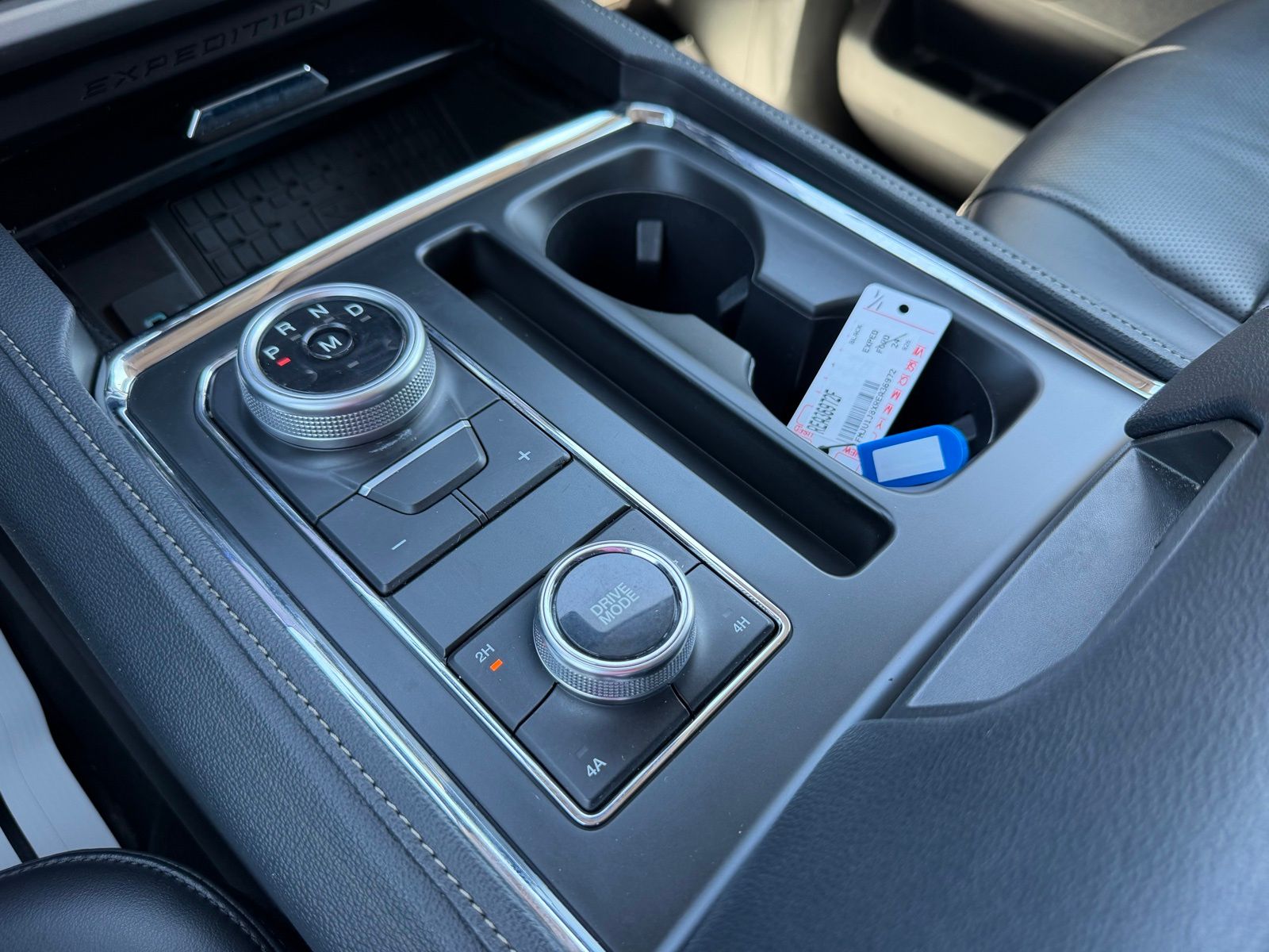 2024 Ford Expedition image 26