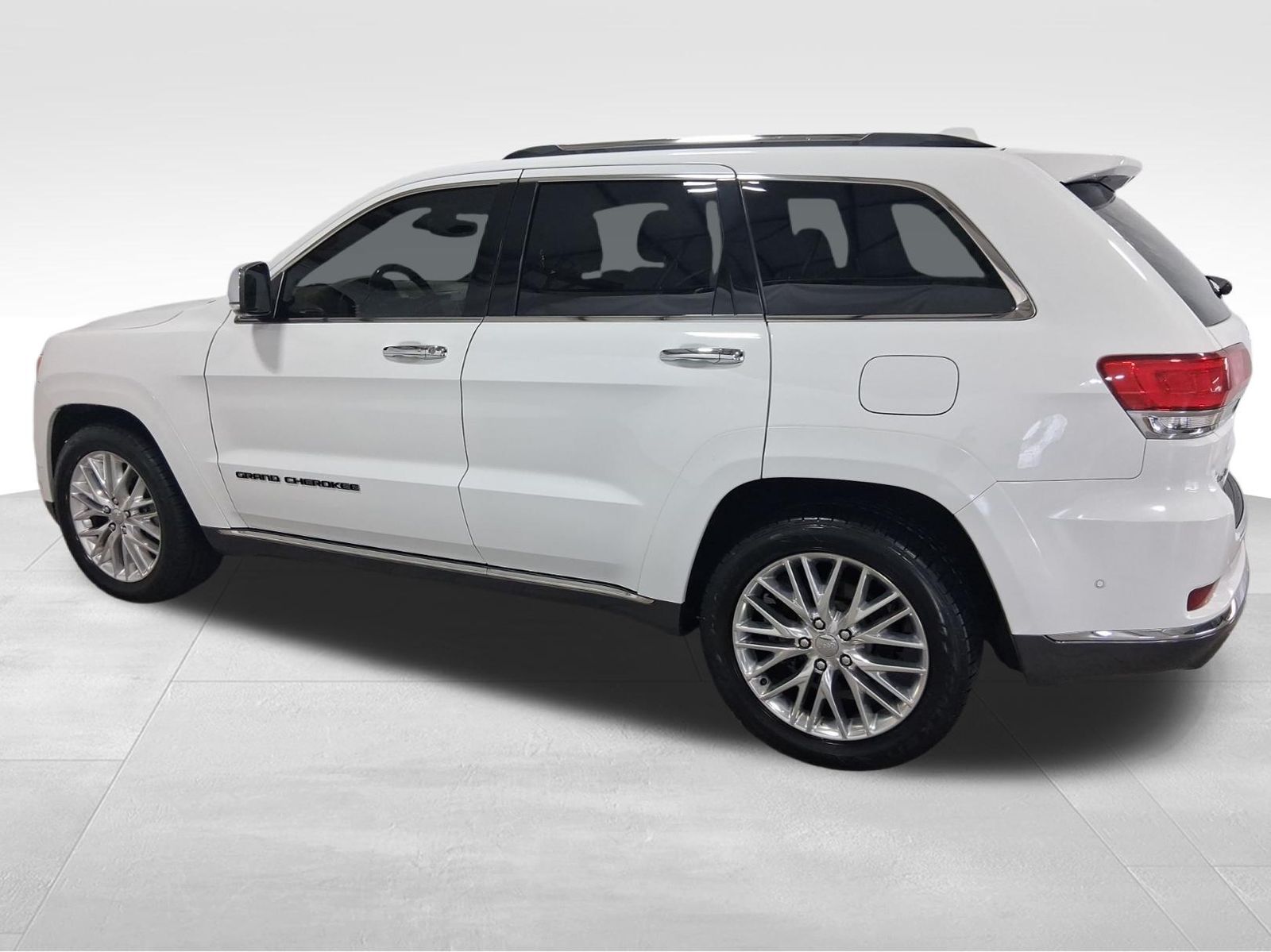 Used Car 2017 Jeep Grand Cherokee  Summit For Sale Under $20,000 In Austin, Texas