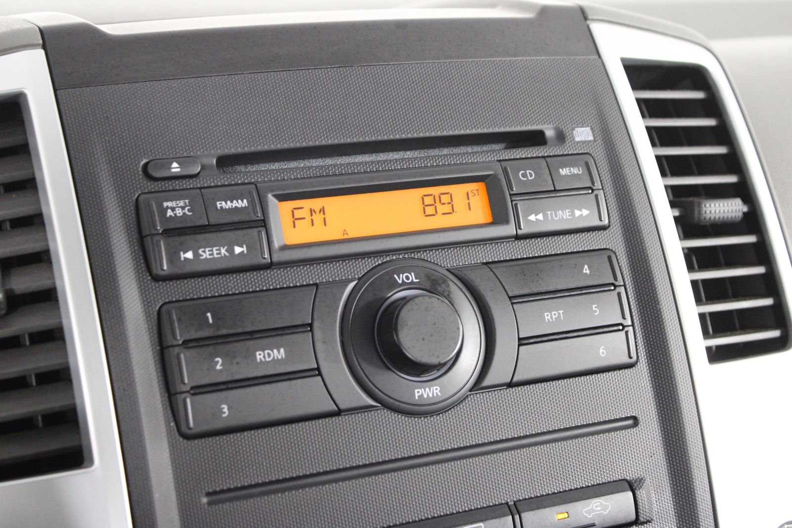 Used 2010 Black Nissan SE image 18
