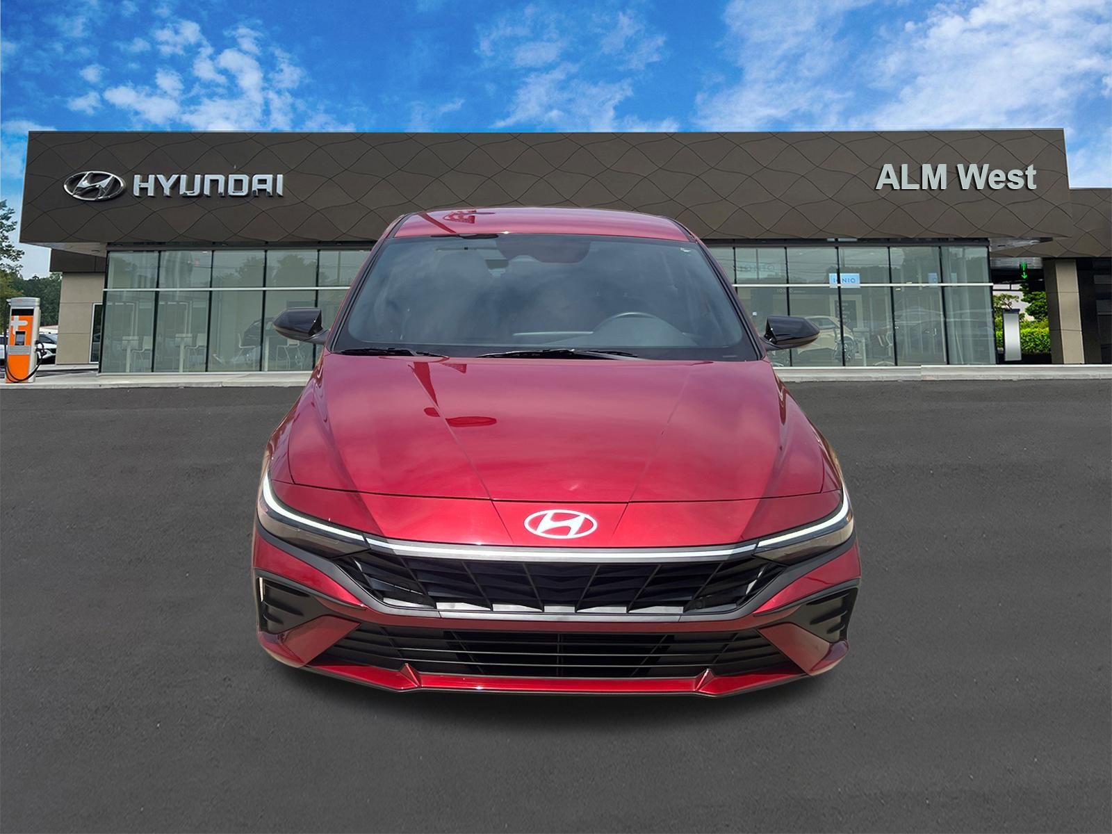 Certified Used 2025 Red Hyundai SEL Sport image 2