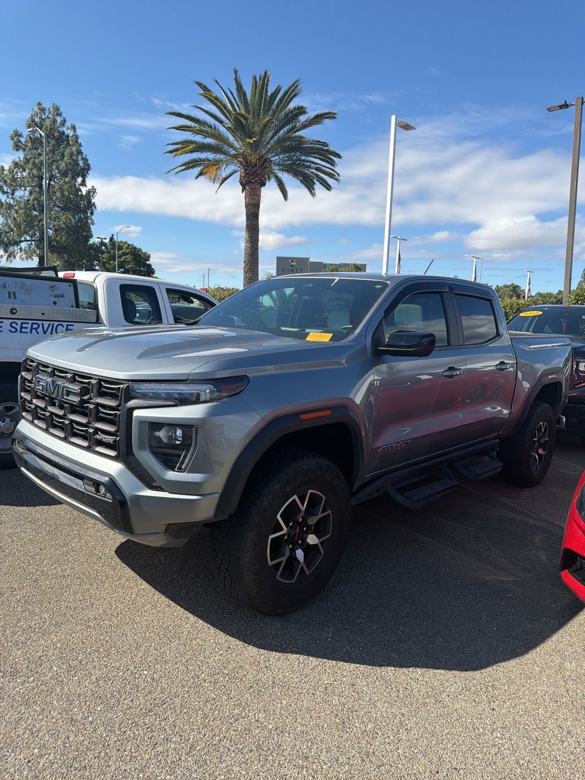 2024 GMC Canyon 4WD AT4X Crew Cab Short Box's photo