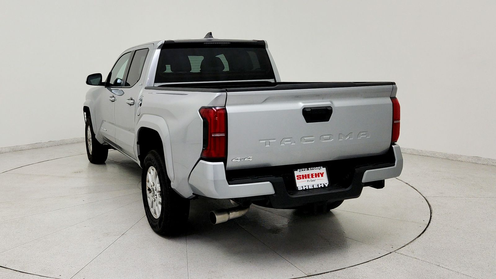 Used 2026 Silver Toyota SR5 image 5