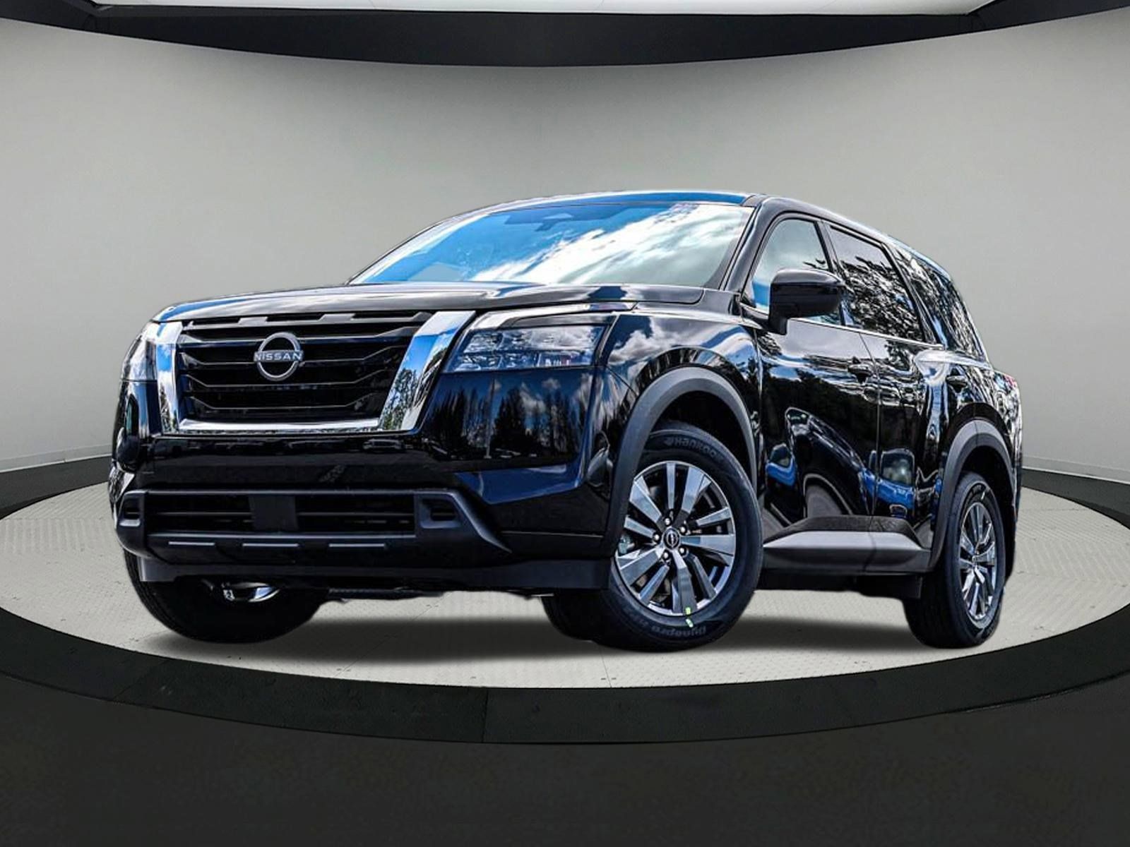 2025 Nissan Pathfinder S photo 2