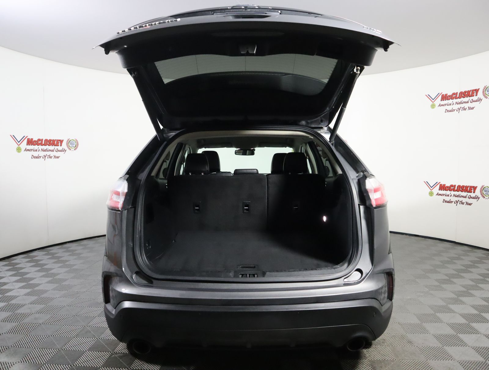 2022 Ford Edge Titanium photo