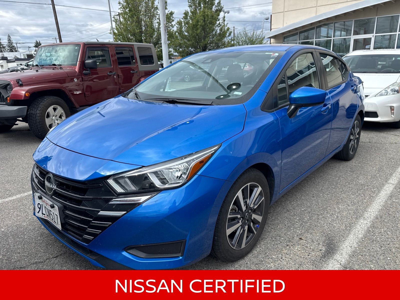 Electric Blue Metallic 2024 Nissan Versa Sedan Front-Wheel Drive Continuously Variable Transmission