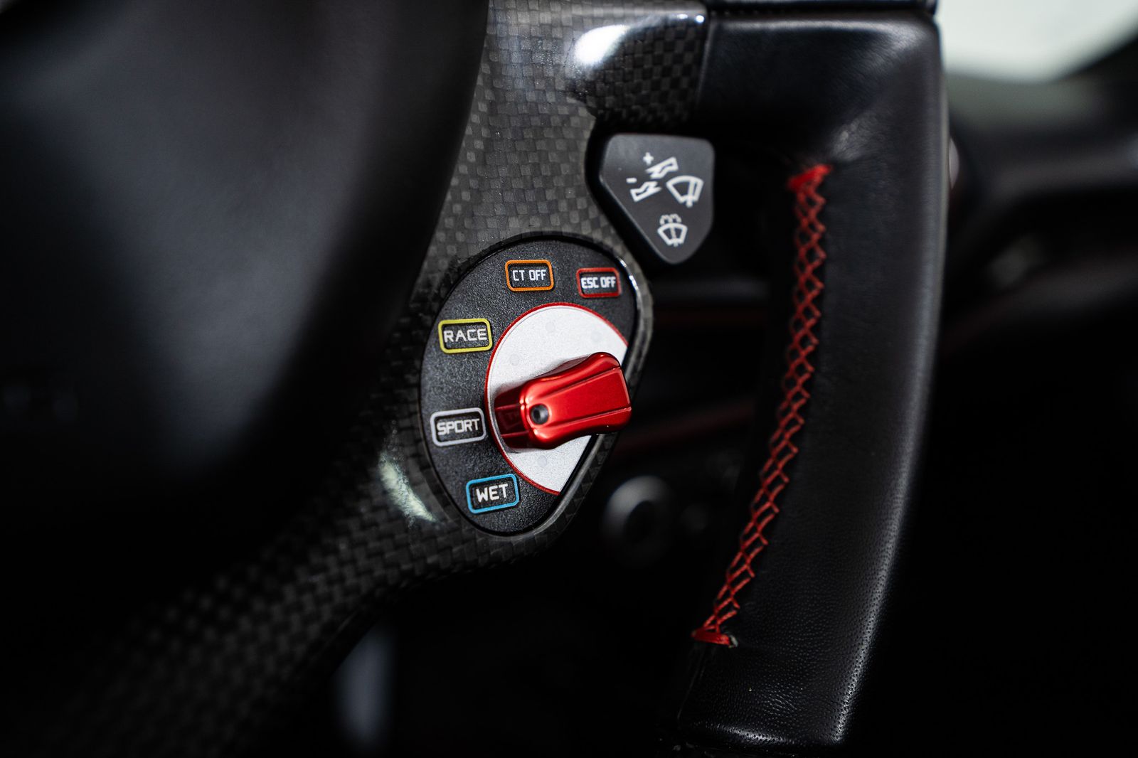 2019 Ferrari 488 Spider — full photo 14 of 43