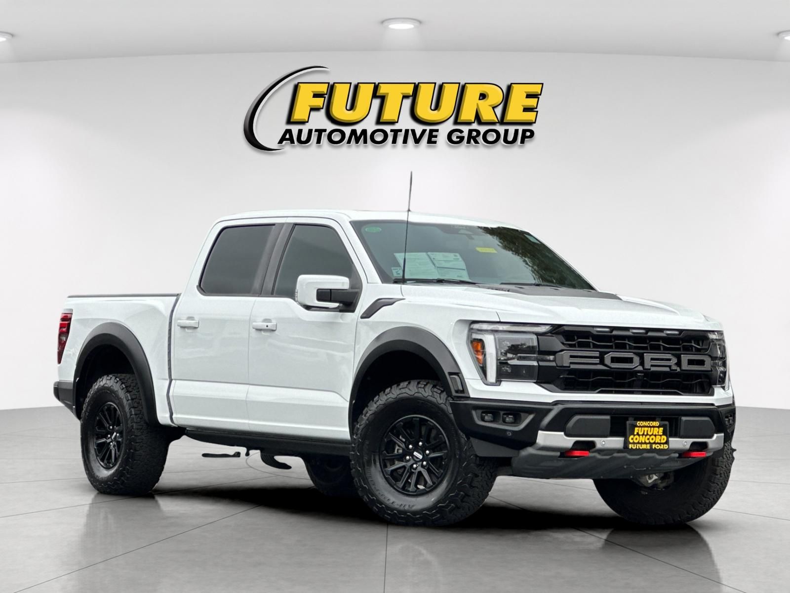 Oxford White 2025 Ford F-150 Pickup Truck Four-Wheel Drive Automatic