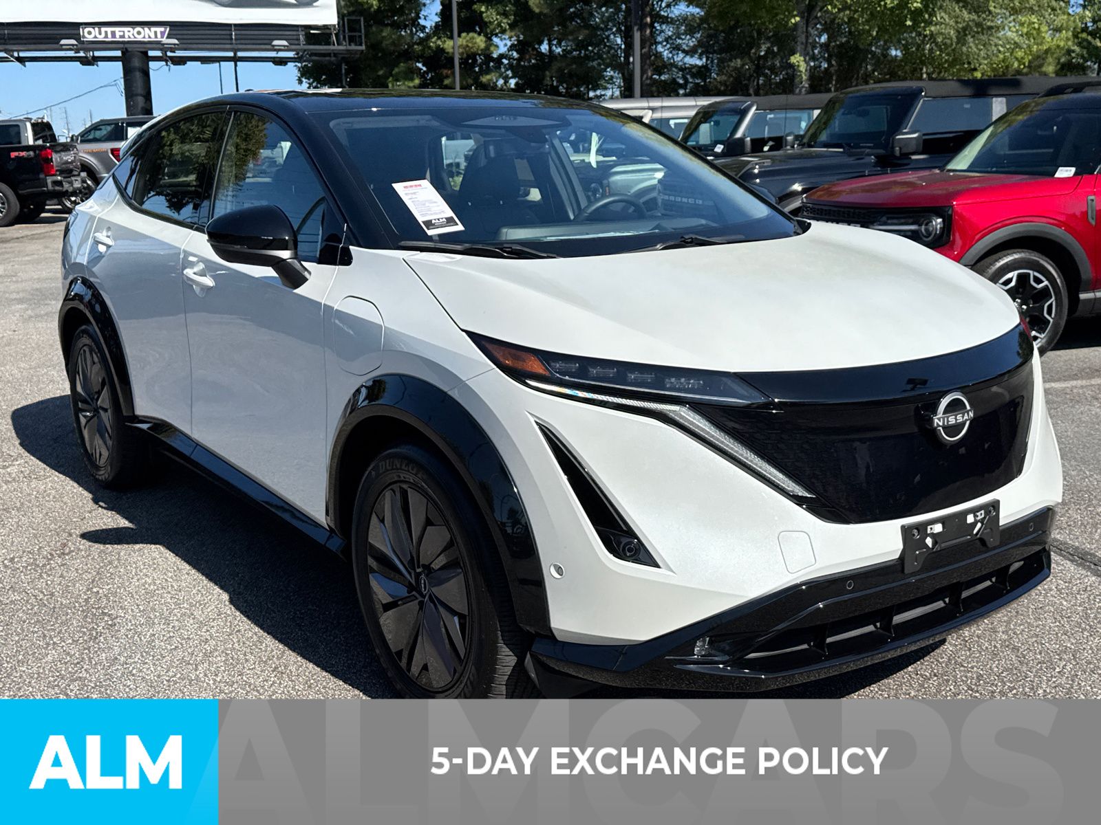 2024 Nissan ARIYA Platinum e-4ORCE photo 3