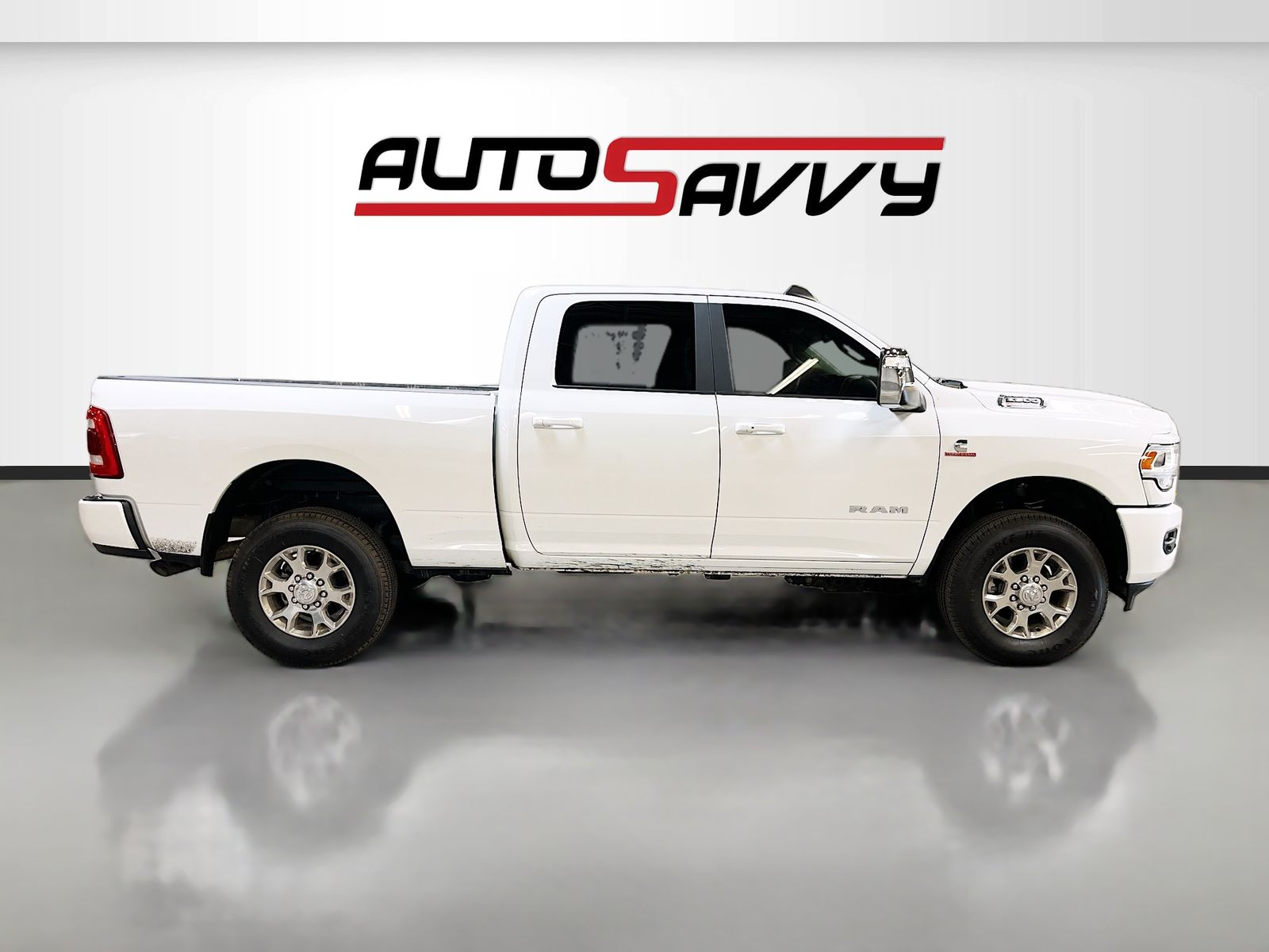 Used 2024 White Ram Laramie image 8