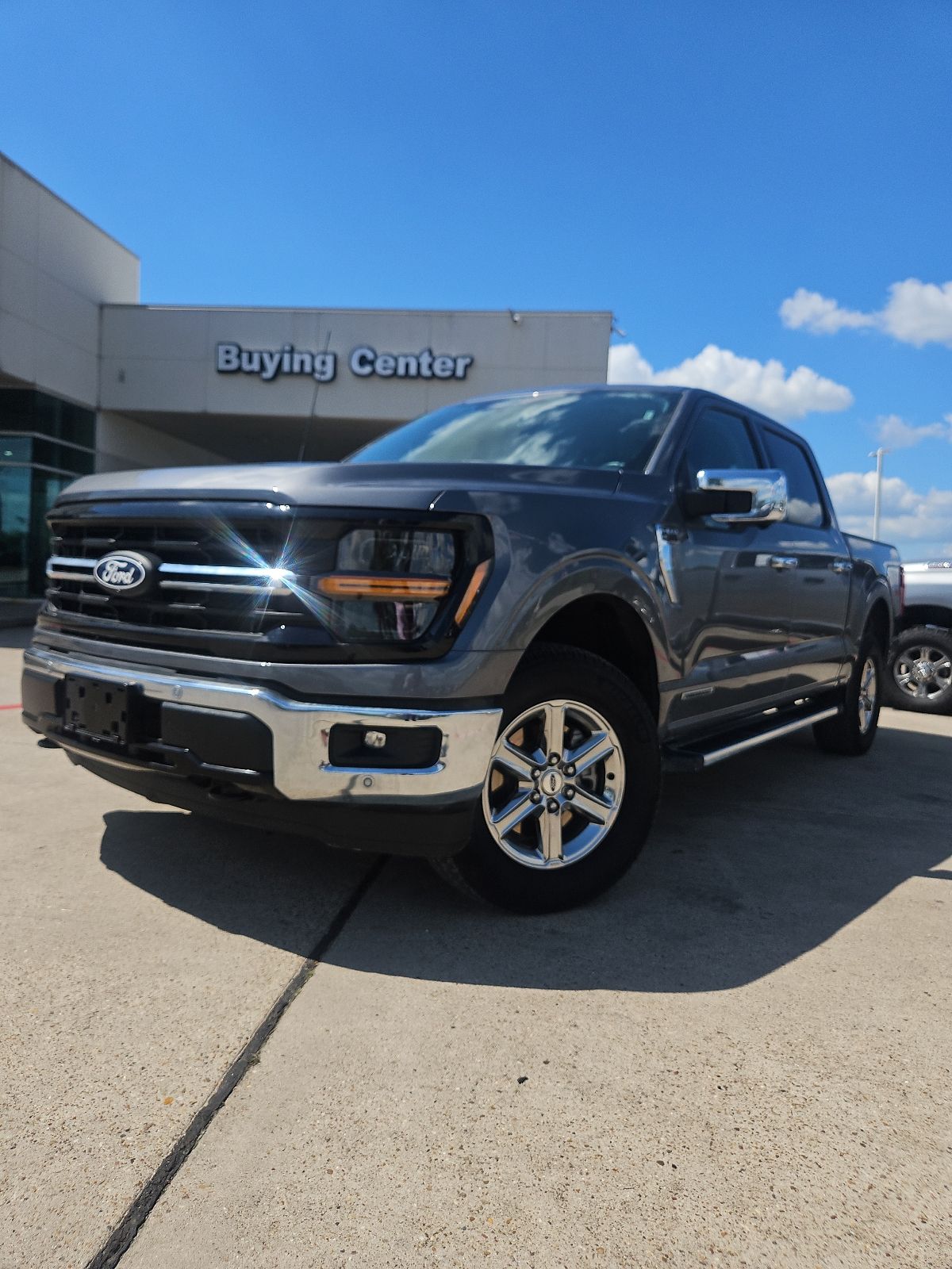 2024 Ford F-150 XLT - 0
