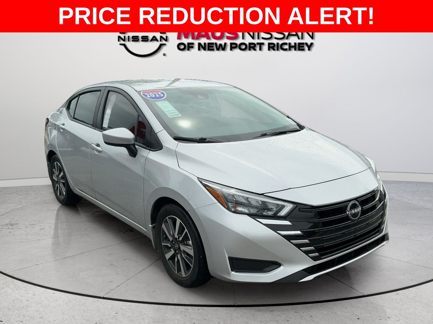 Brilliant Silver Metallic 2025 Nissan Versa Sedan Front-Wheel Drive Continuously Variable Transmission