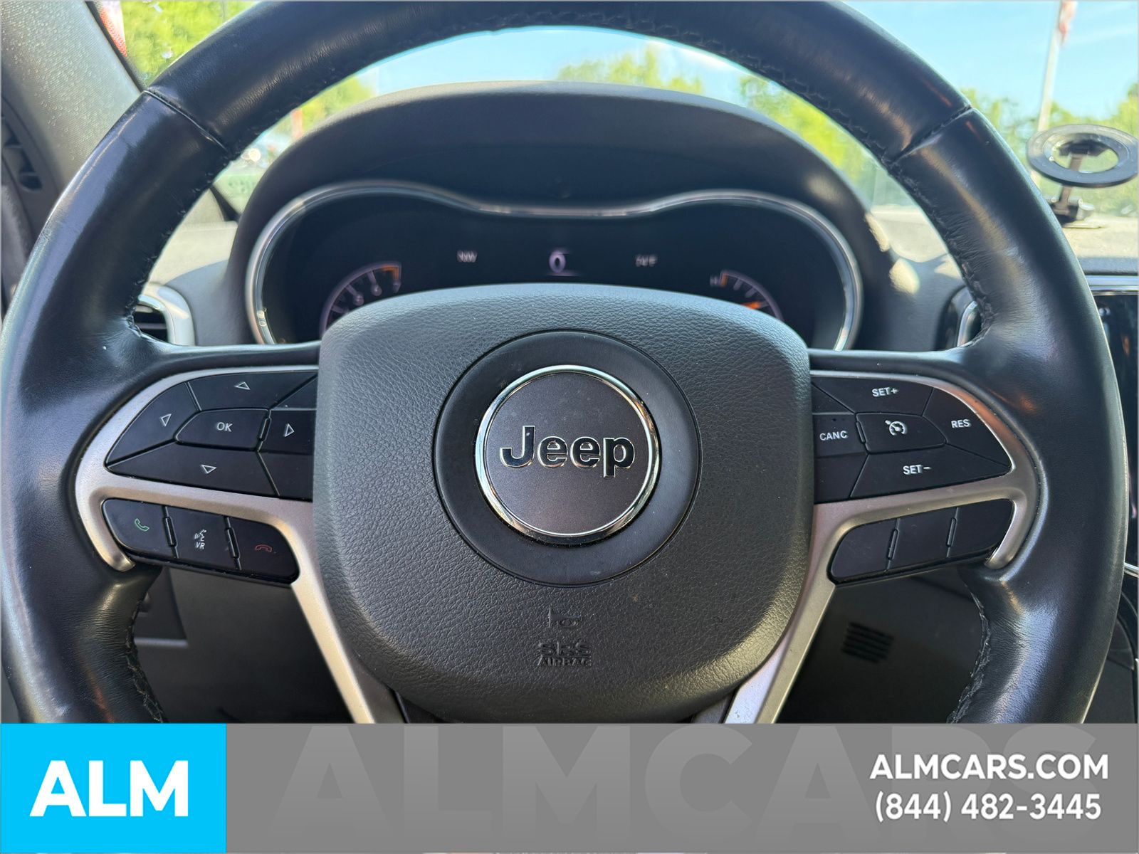 Used 2020 Bright White Clearcoat Jeep Laredo E image 18