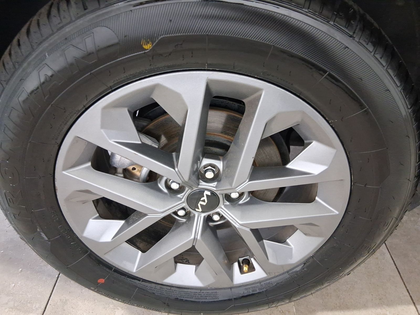 Used Car 2025 Kia Telluride  Lx For Sale Under $35,000 In Austin, Texas