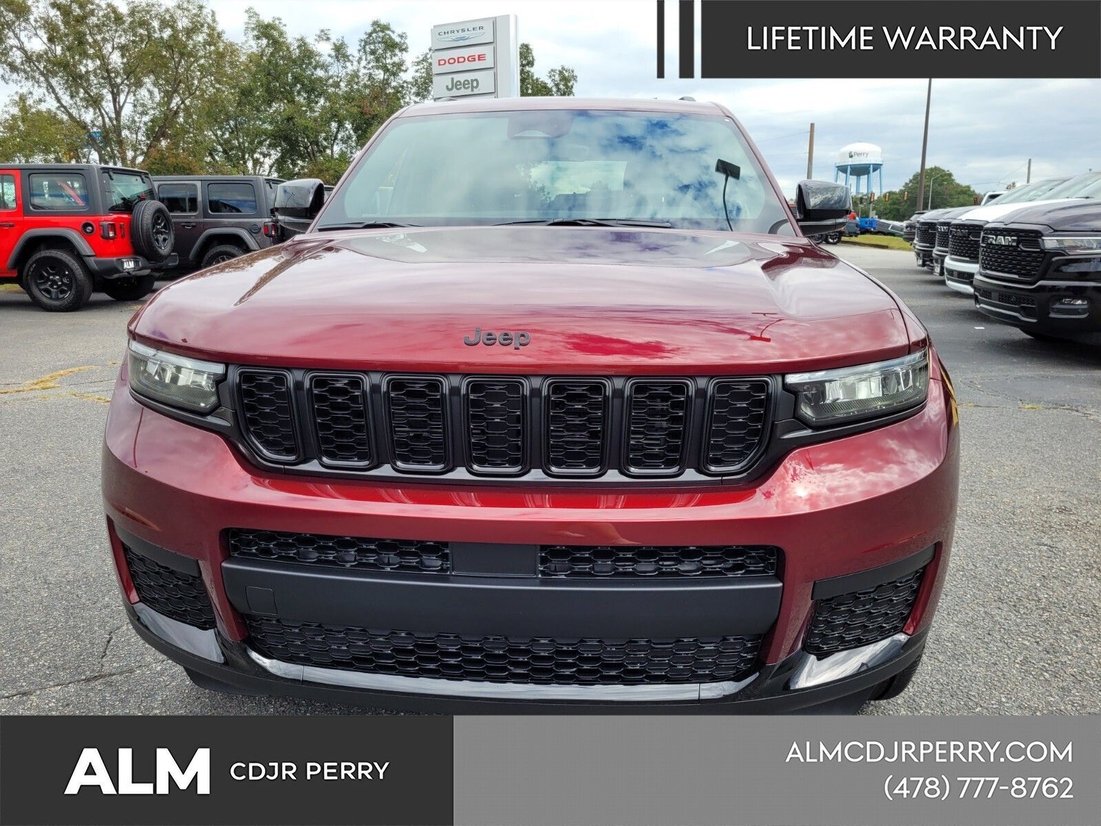 New 2025 Velvet Red Pearl-Coat Exterior Paint Jeep Altitude X image 20